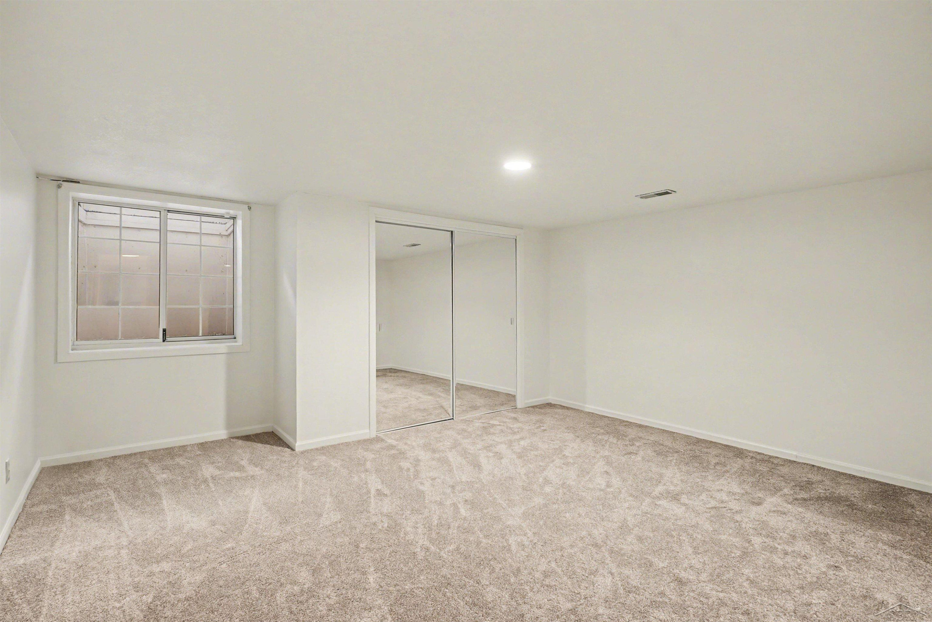 4872 W Michigan Avenue, Saginaw, MI 48638 — Photo 13