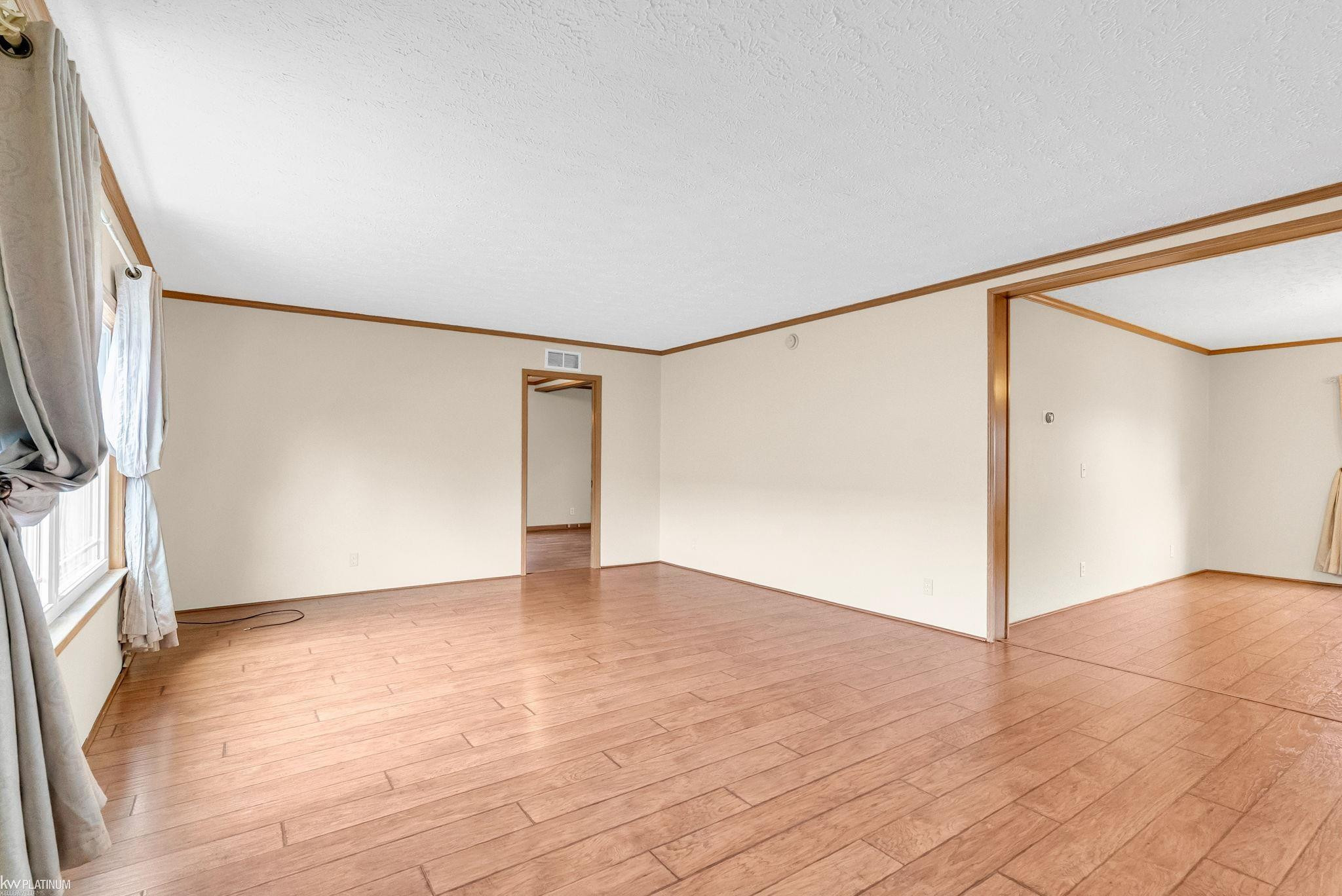 15 Ridgeway Street, Saline, MI 48176 — Photo 2