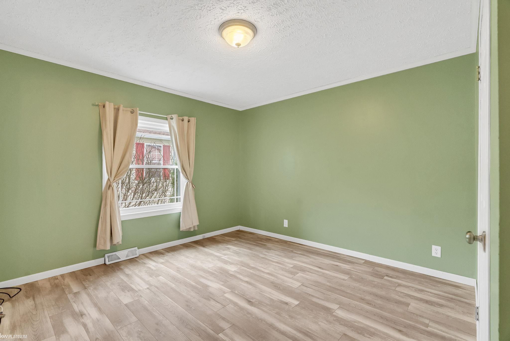 15 Ridgeway Street, Saline, MI 48176 — Photo 12