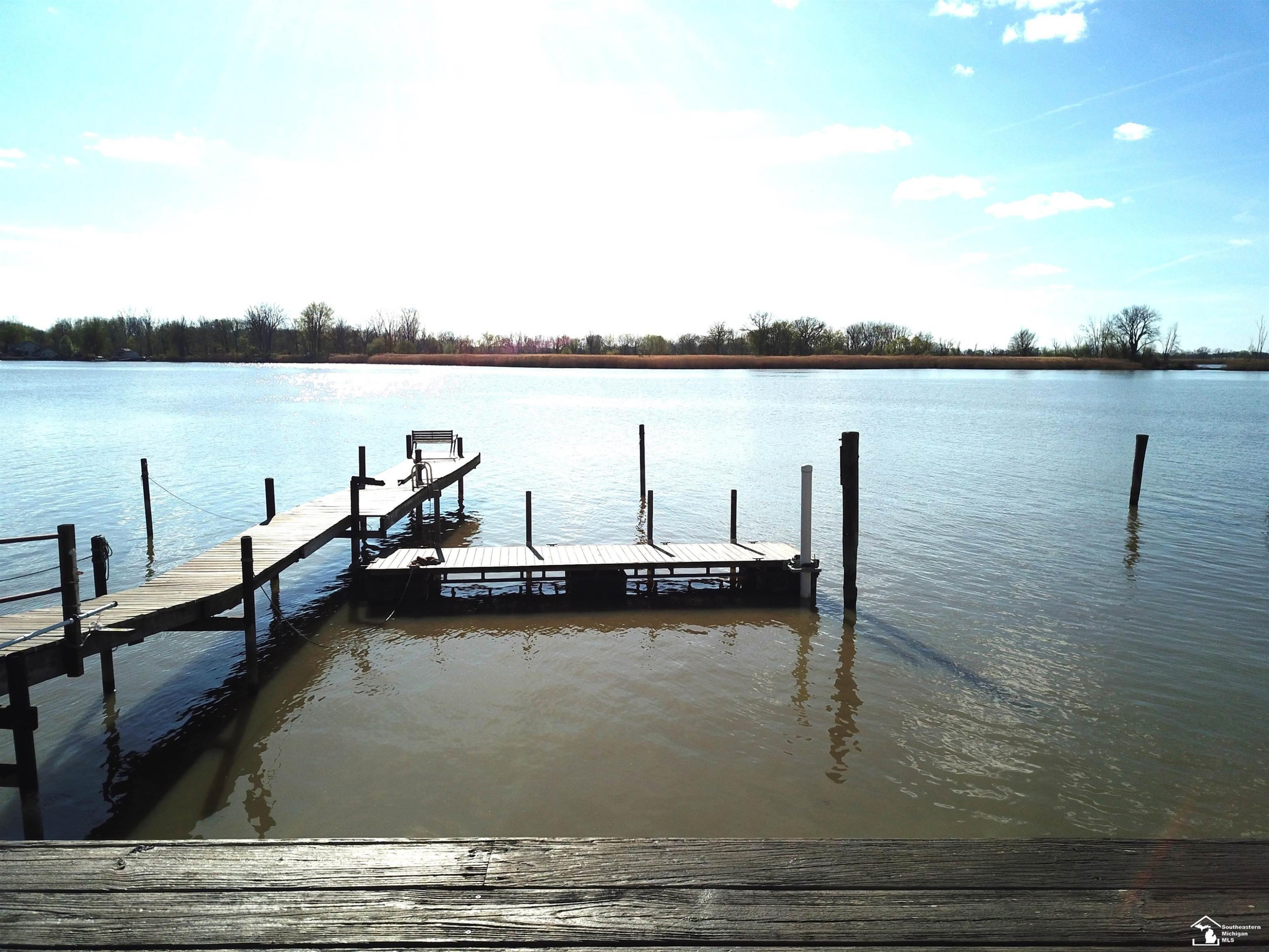 6551 edgewater Drive, Erie, MI — Photo 4