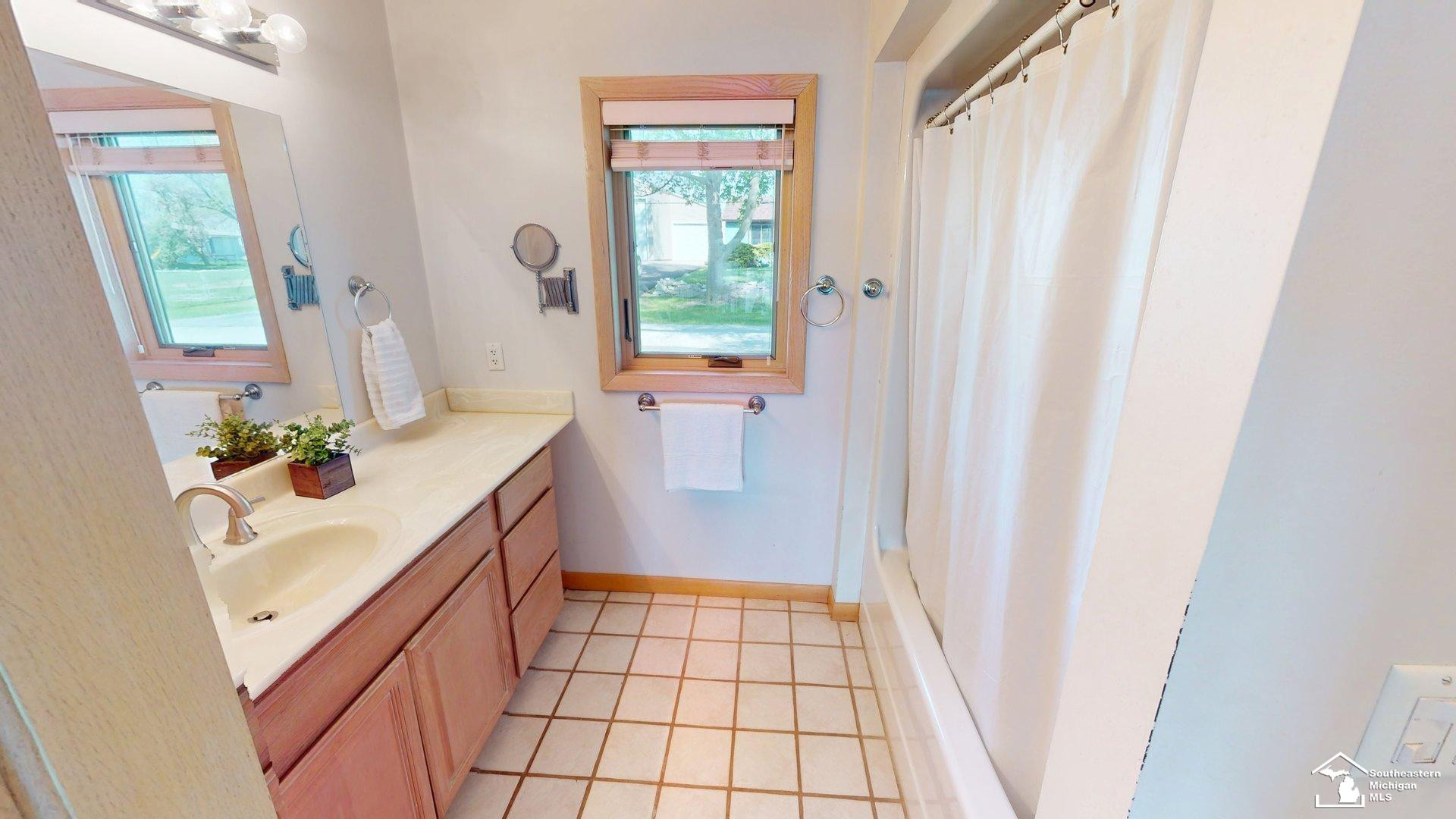 6551 edgewater Drive, Erie, MI — Photo 14