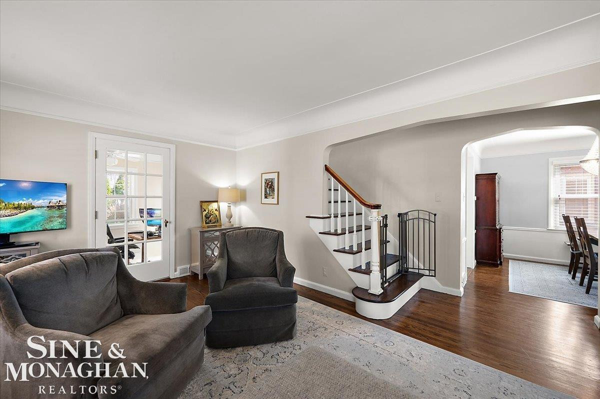 1866 Country Club Road, Grosse Pointe Woods, MI 48236 — Photo 13