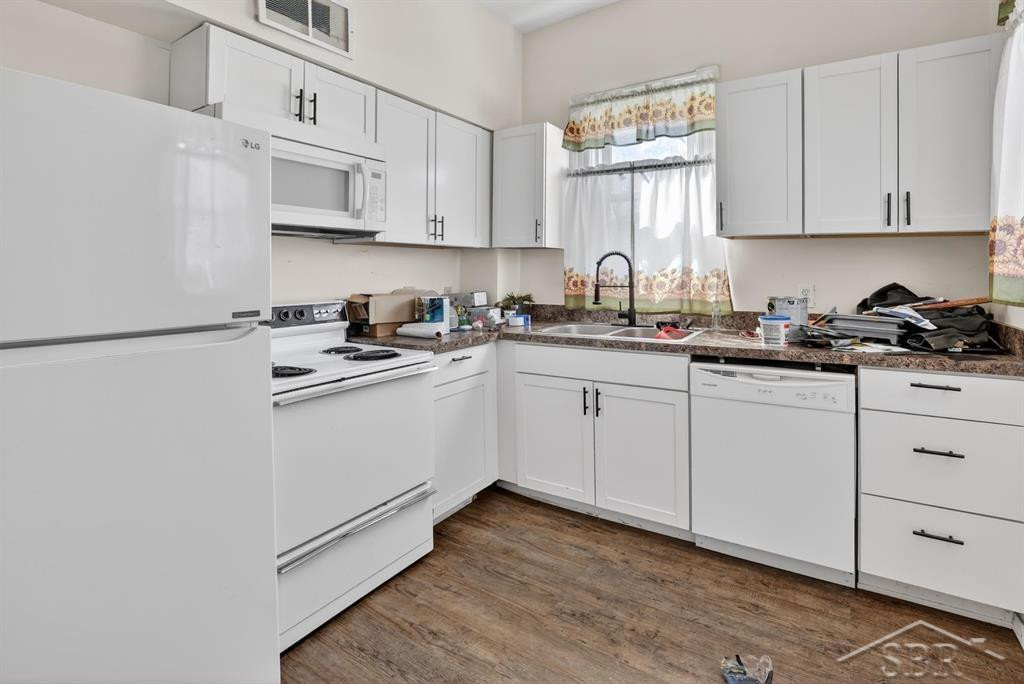 906 E North Union Street, Bay City, MI 48706 — Photo 13