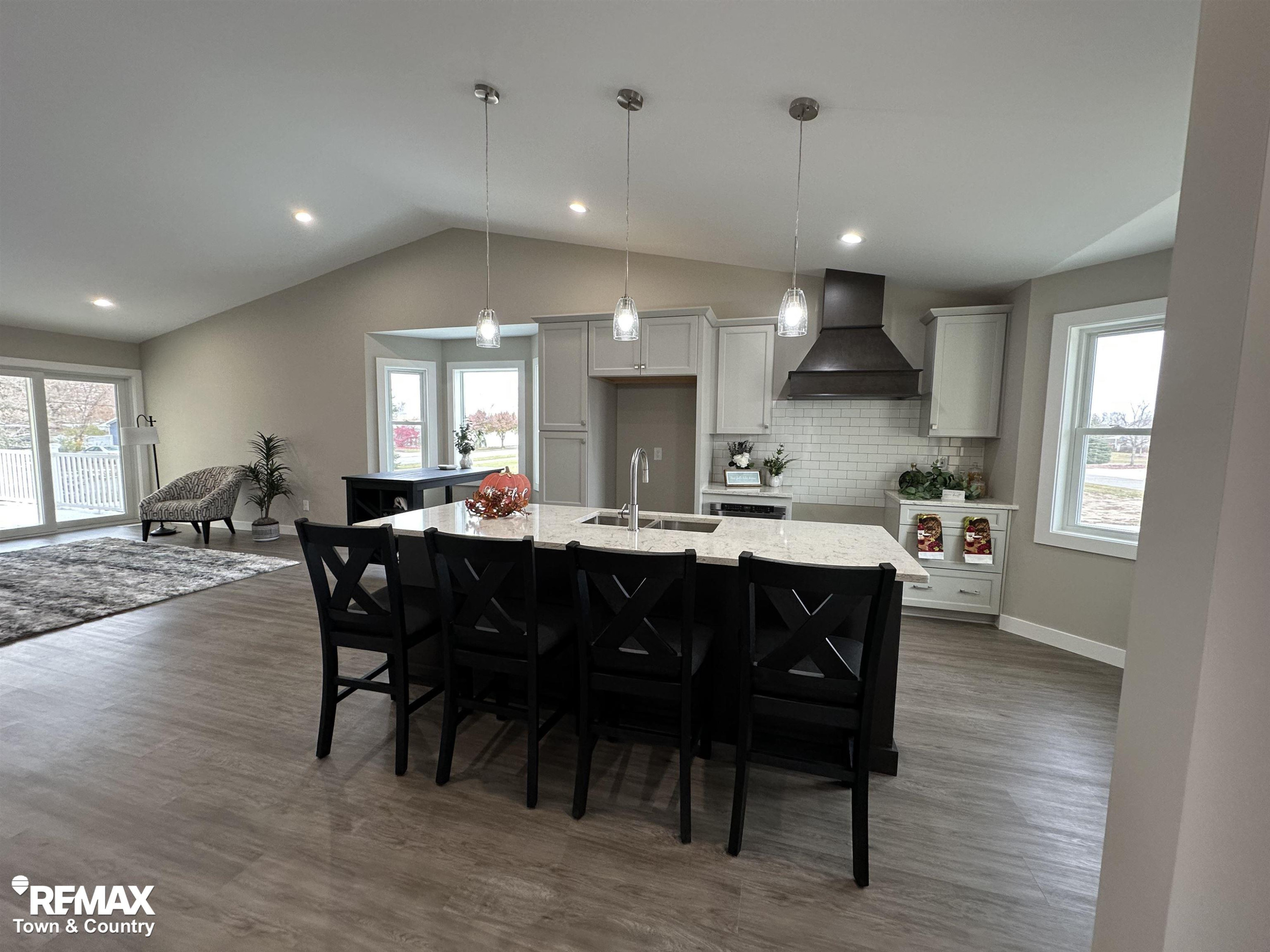 1473 Mallard Circle, Owosso, MI 48867 — Photo 2