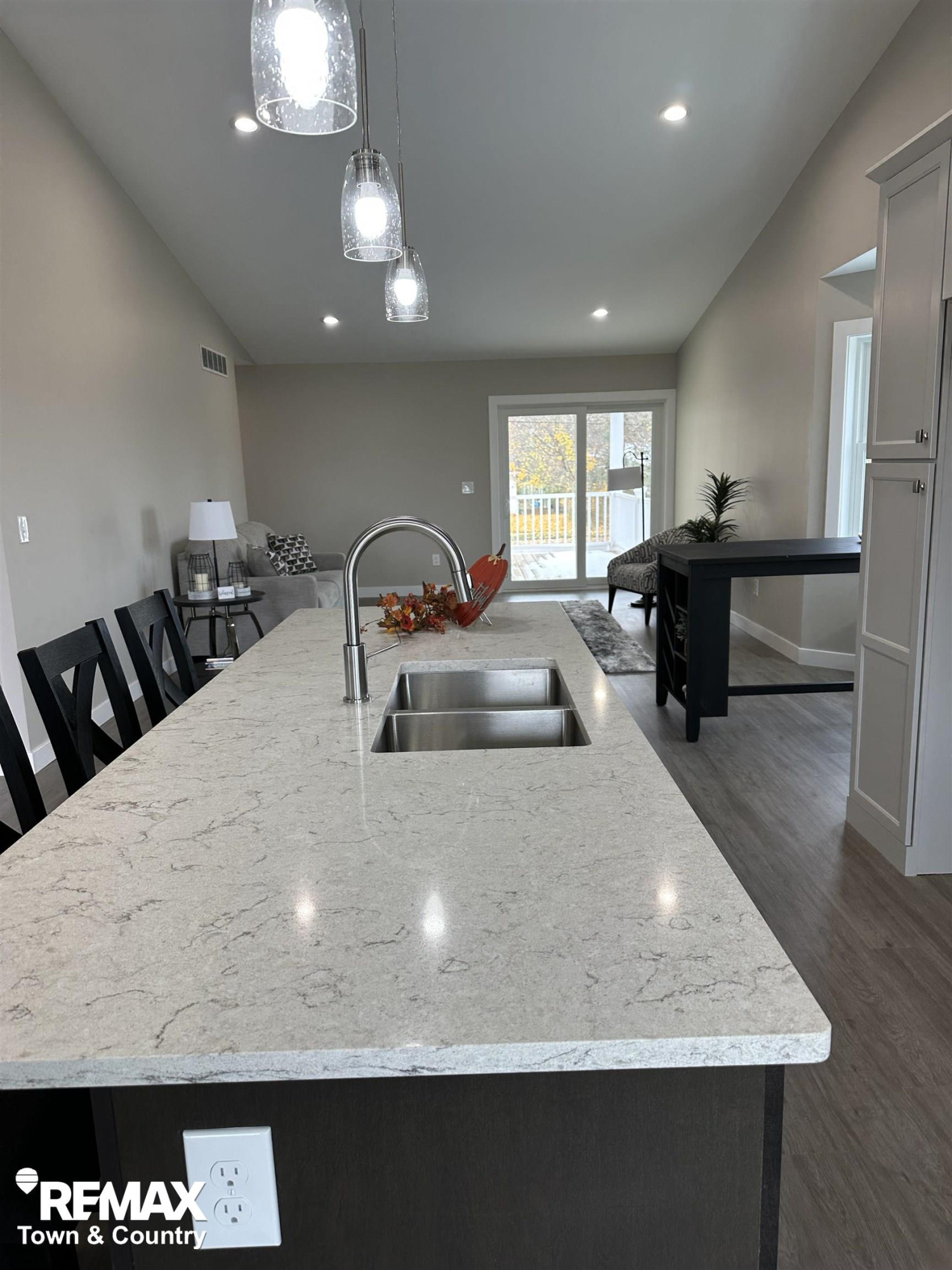 1473 Mallard Circle, Owosso, MI 48867 — Photo 7