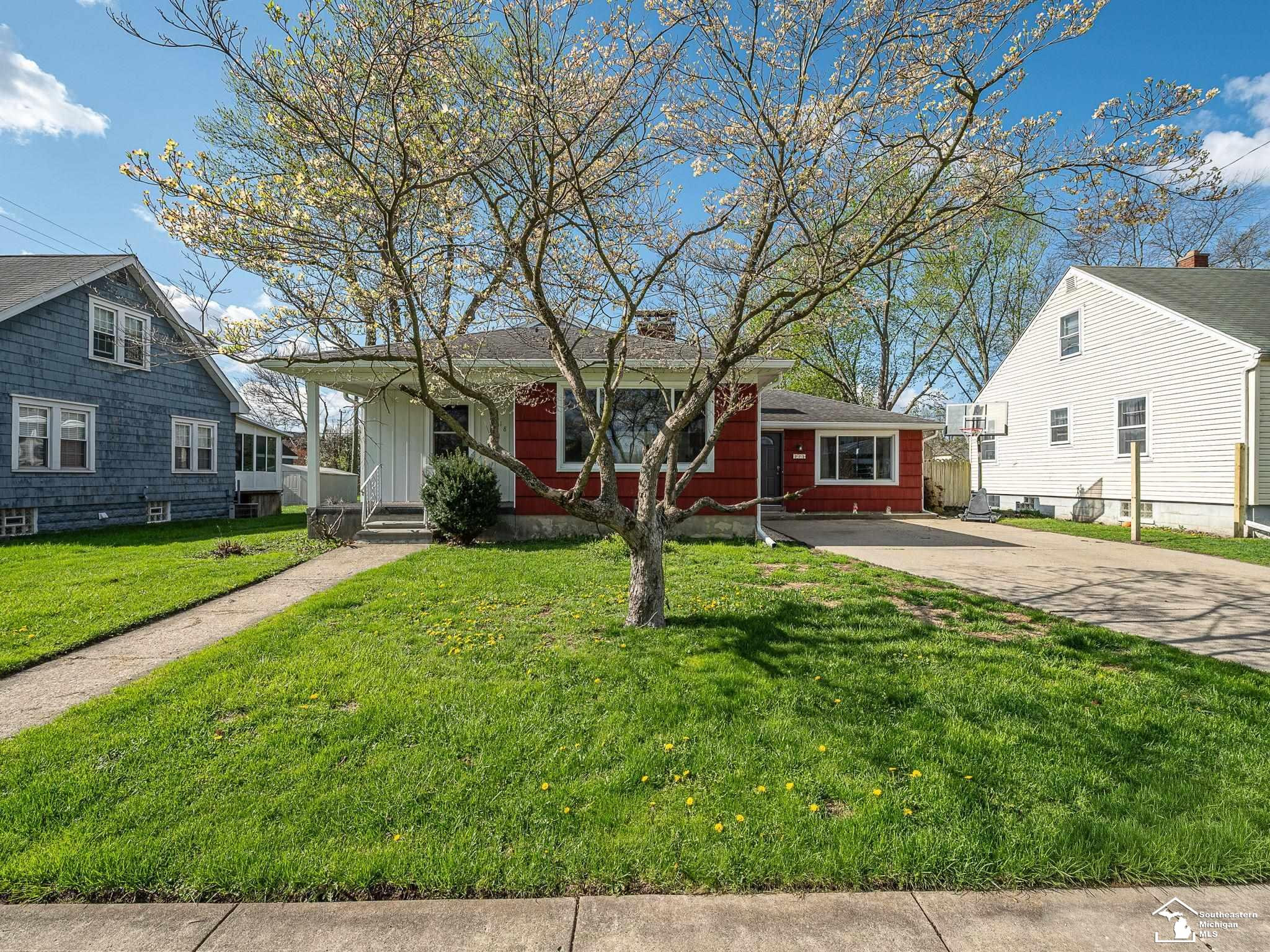 318 E Grove Street, Monroe, MI 48162 — Photo 24