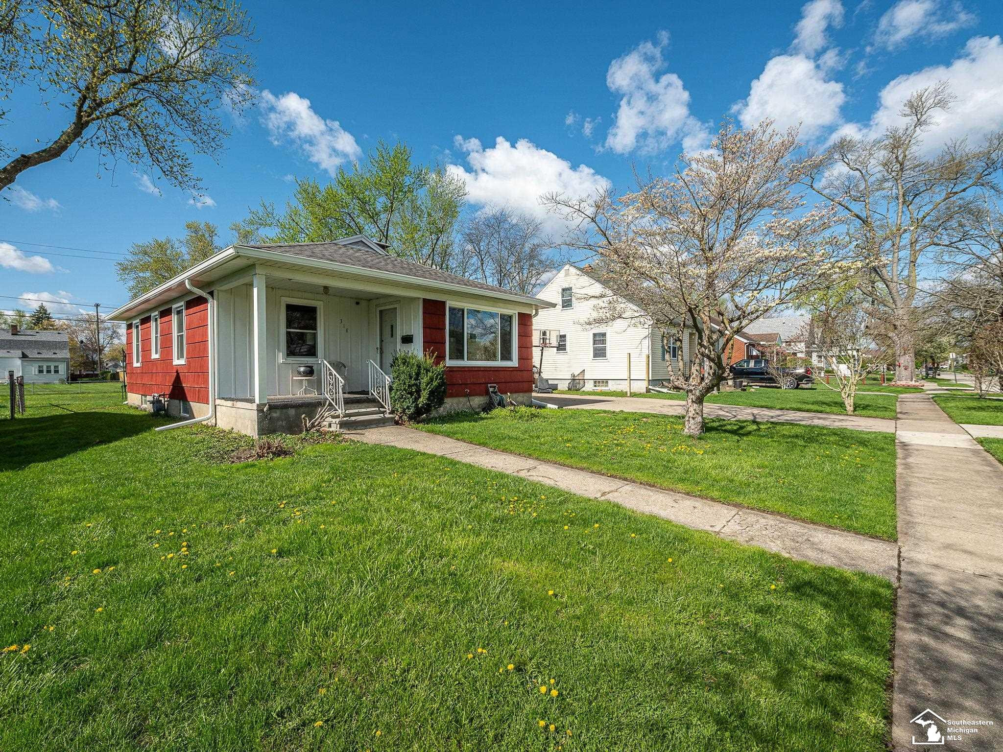 318 E Grove Street, Monroe, MI 48162 — Photo 25