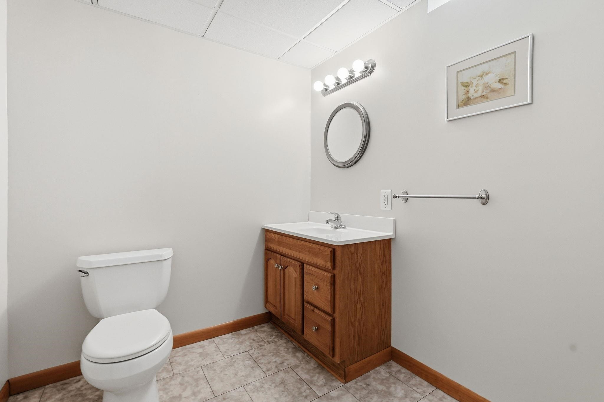 17233 Pond Drive, Clinton Twp, MI 48038 — Photo 19