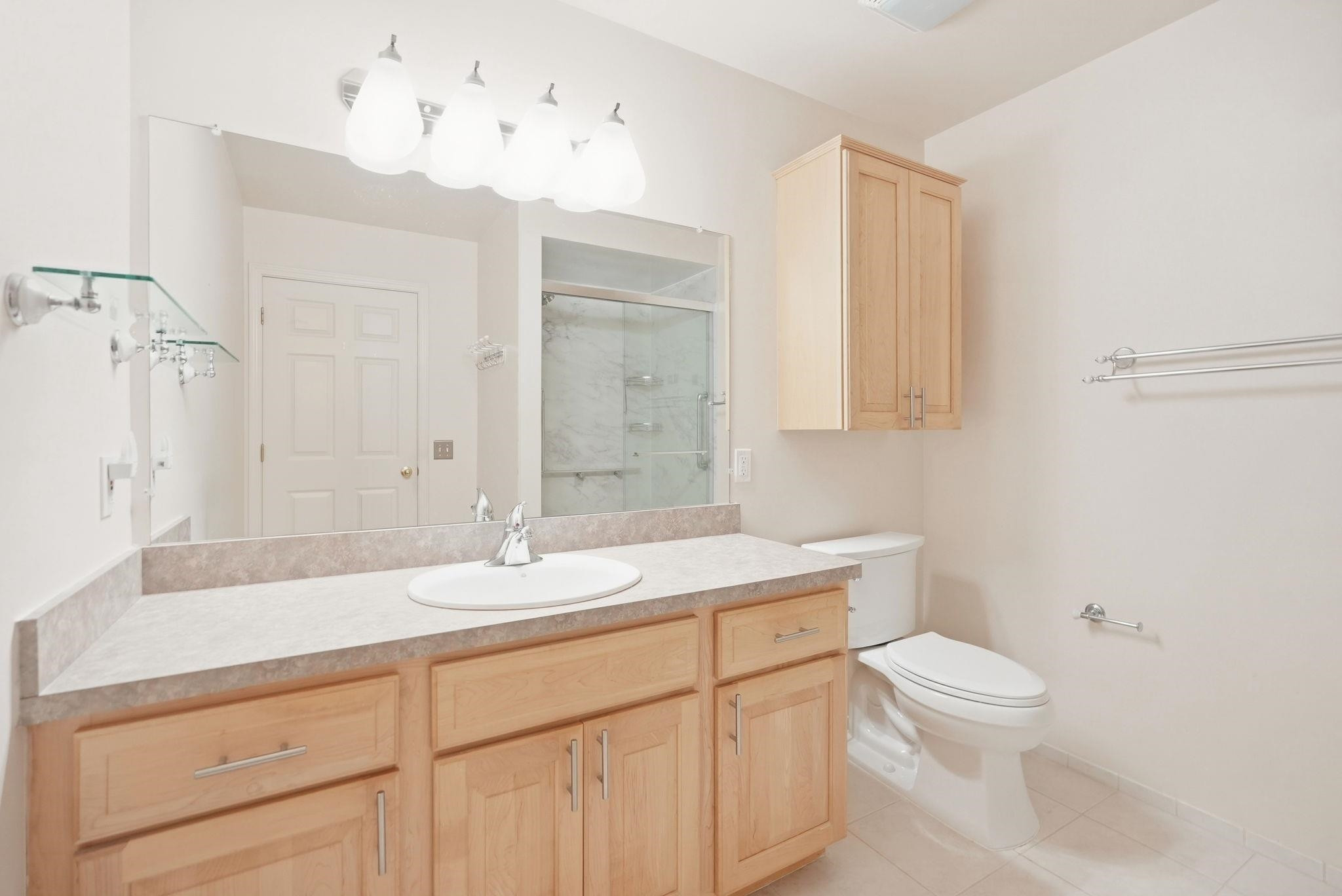 17233 Pond Drive, Clinton Twp, MI 48038 — Photo 22