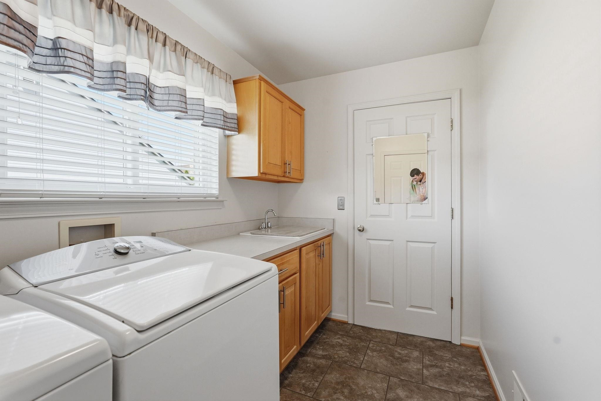 17233 Pond Drive, Clinton Twp, MI 48038 — Photo 26