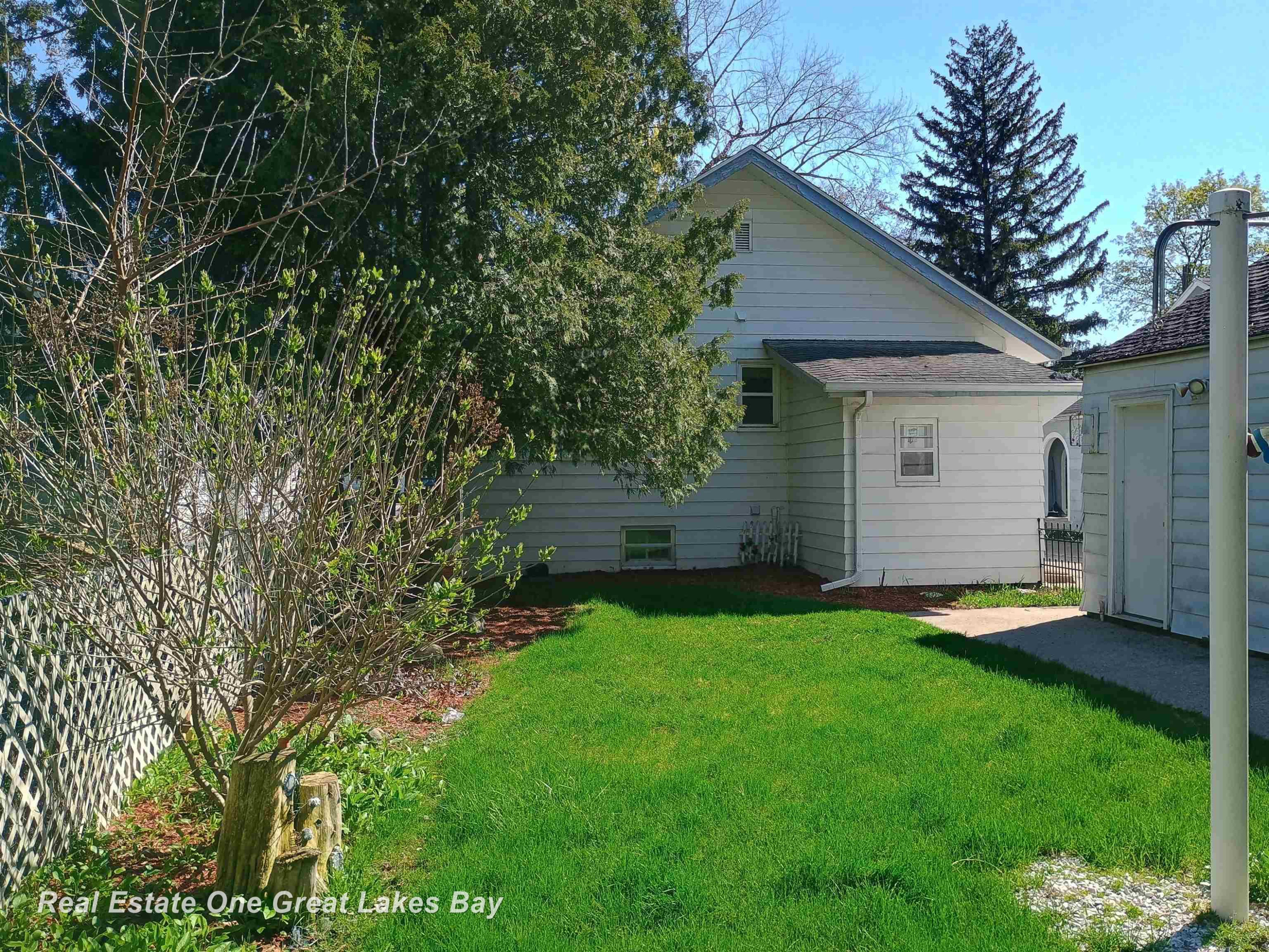 1416 Beech Street, Saginaw, MI 48602 — Photo 17