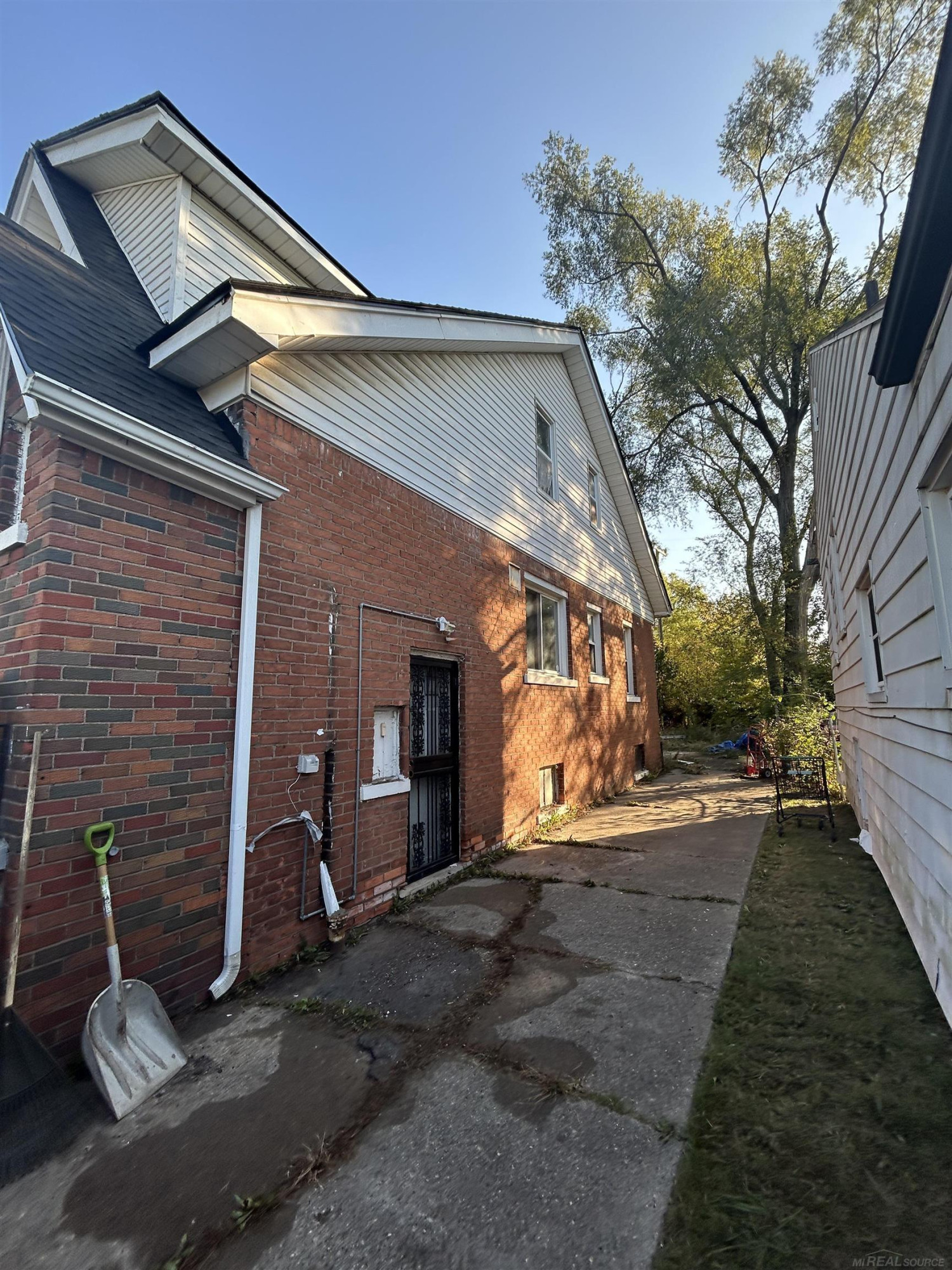 18866 Hull Street, Highland Park, MI 48203 — Photo 5