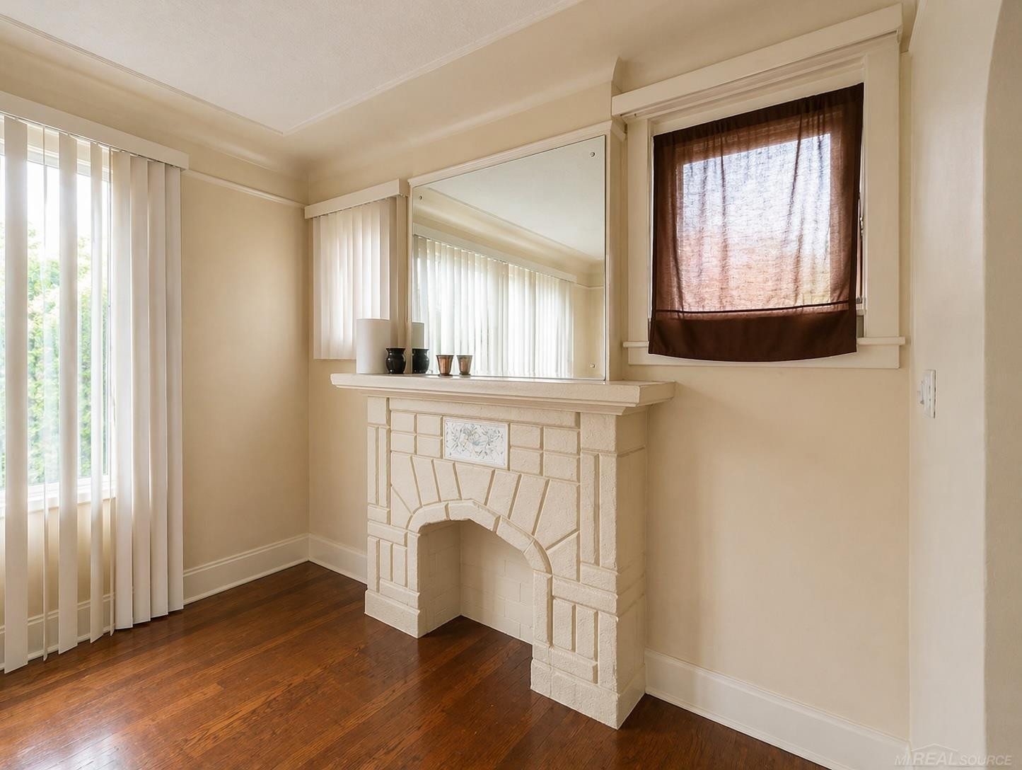 18866 Hull Street, Highland Park, MI 48203 — Photo 11