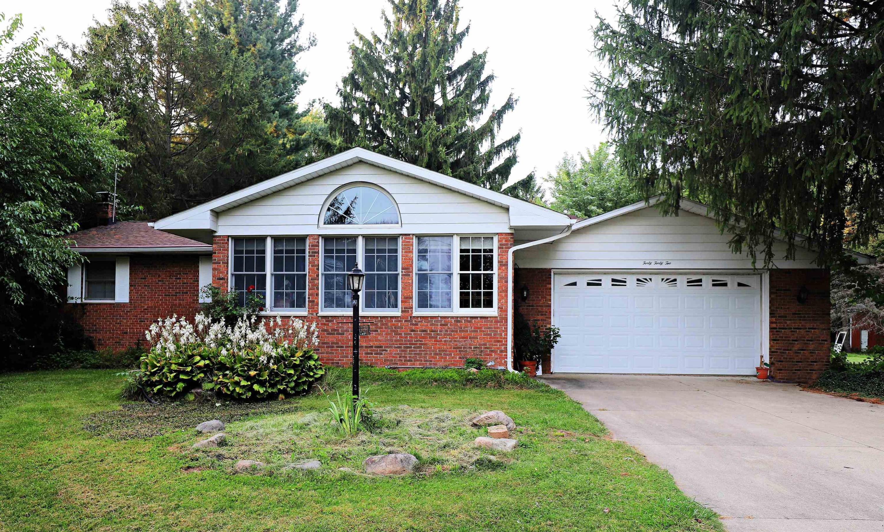 4042 W Farrand Road, Clio, MI 48420 — front exterior
