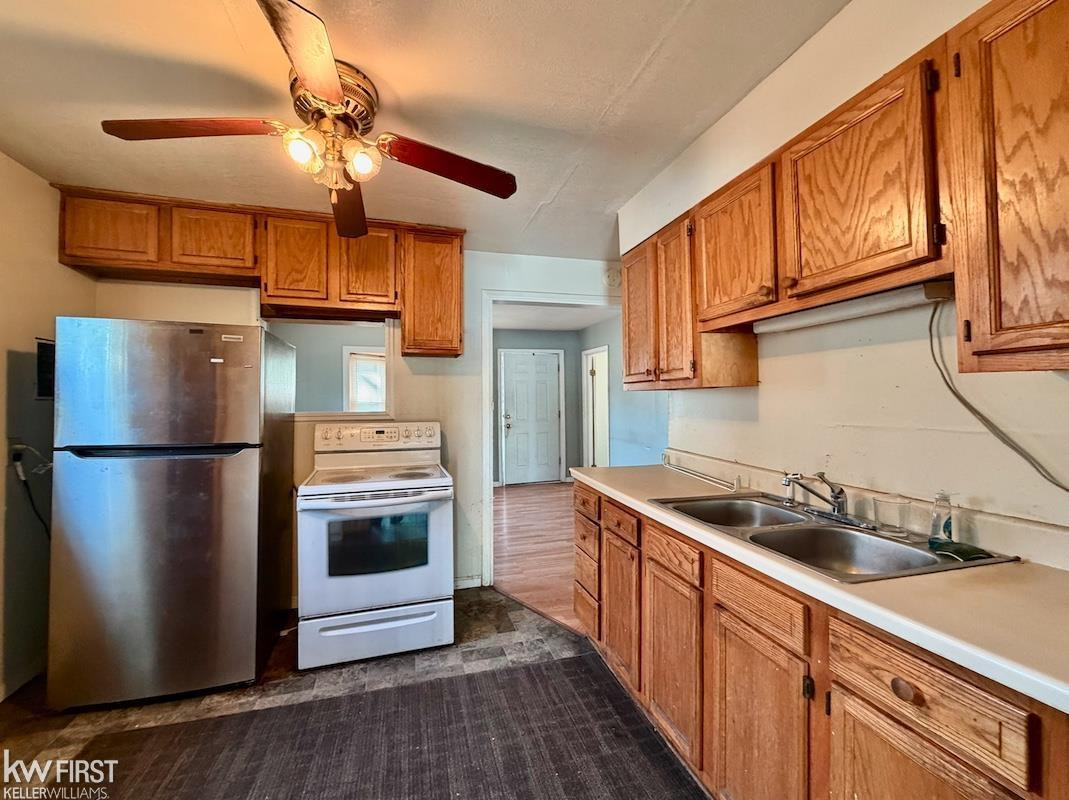 1387 Webber Avenue, Burton, MI 48529 — Photo 6
