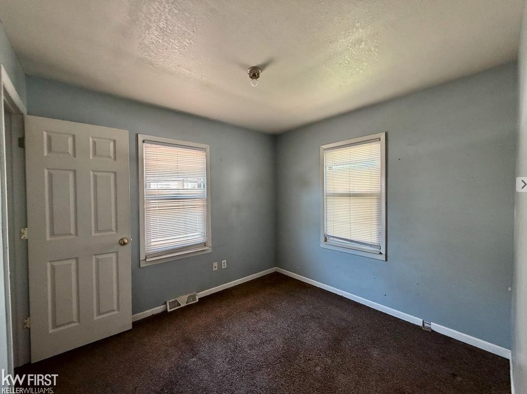 1387 Webber Avenue, Burton, MI 48529 — Photo 7