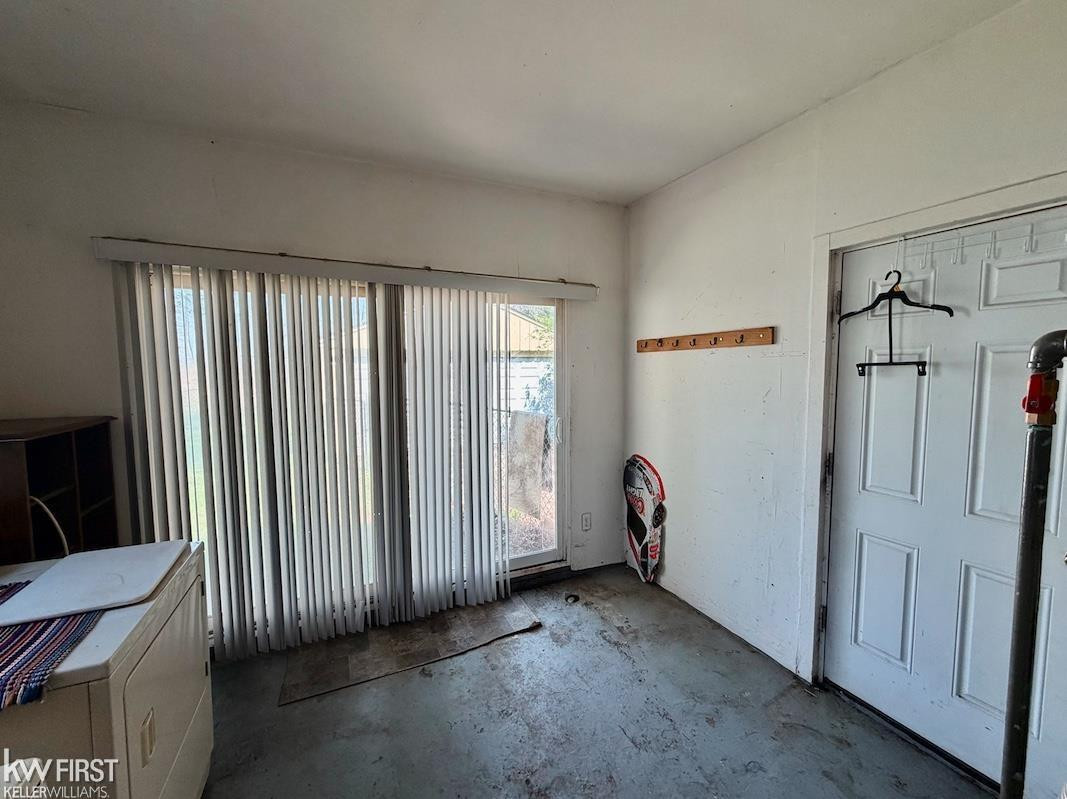 1387 Webber Avenue, Burton, MI 48529 — Photo 10