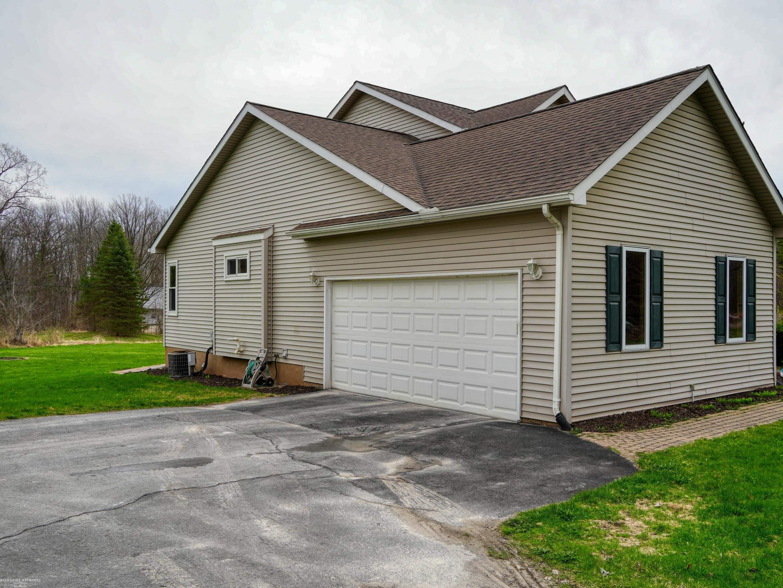 66870 Campground Road, Washington, MI 48095 — Photo 8