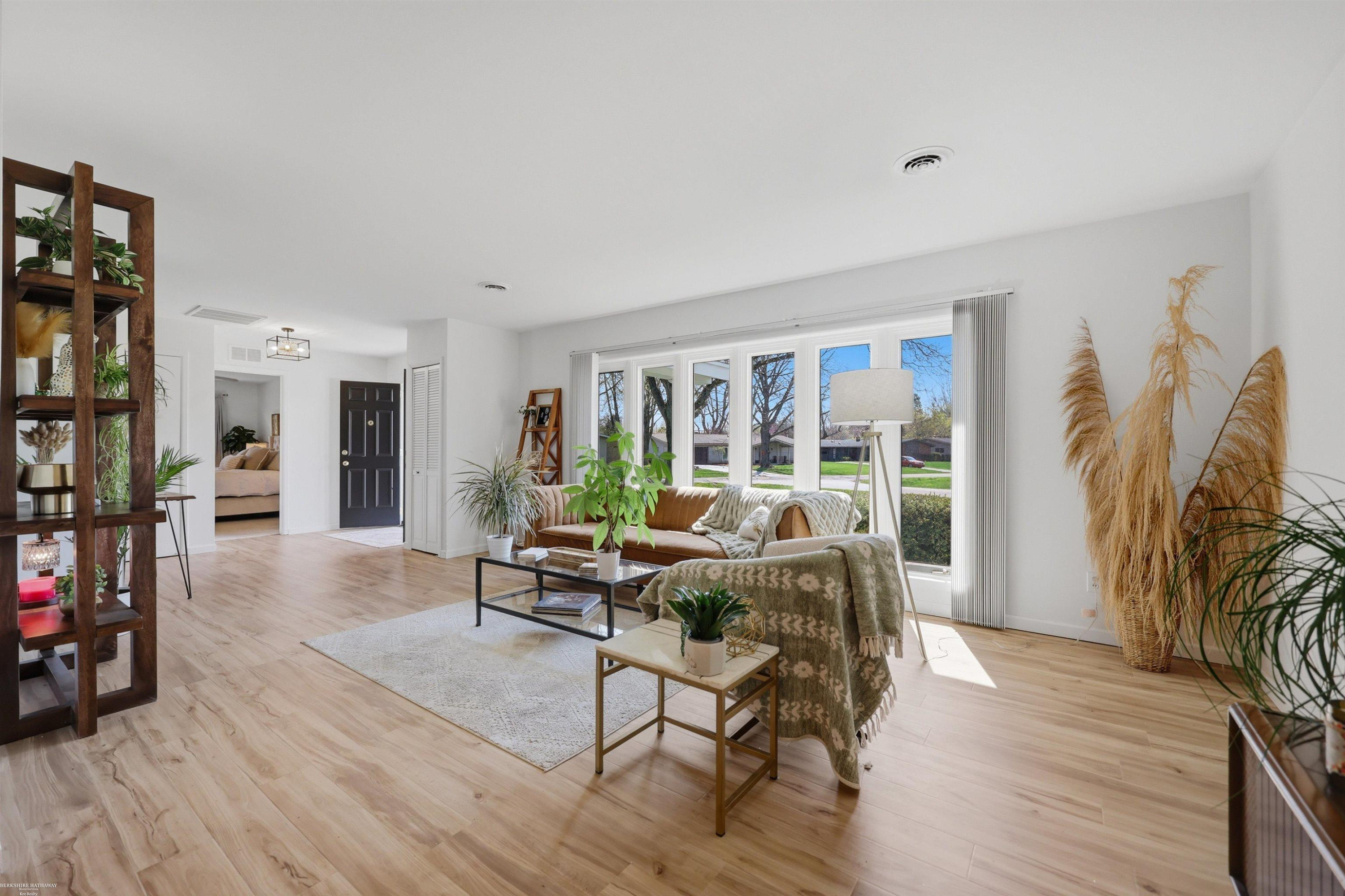 8995 Carriage hill Drive, Shelby Twp, MI 48317 — Photo 9