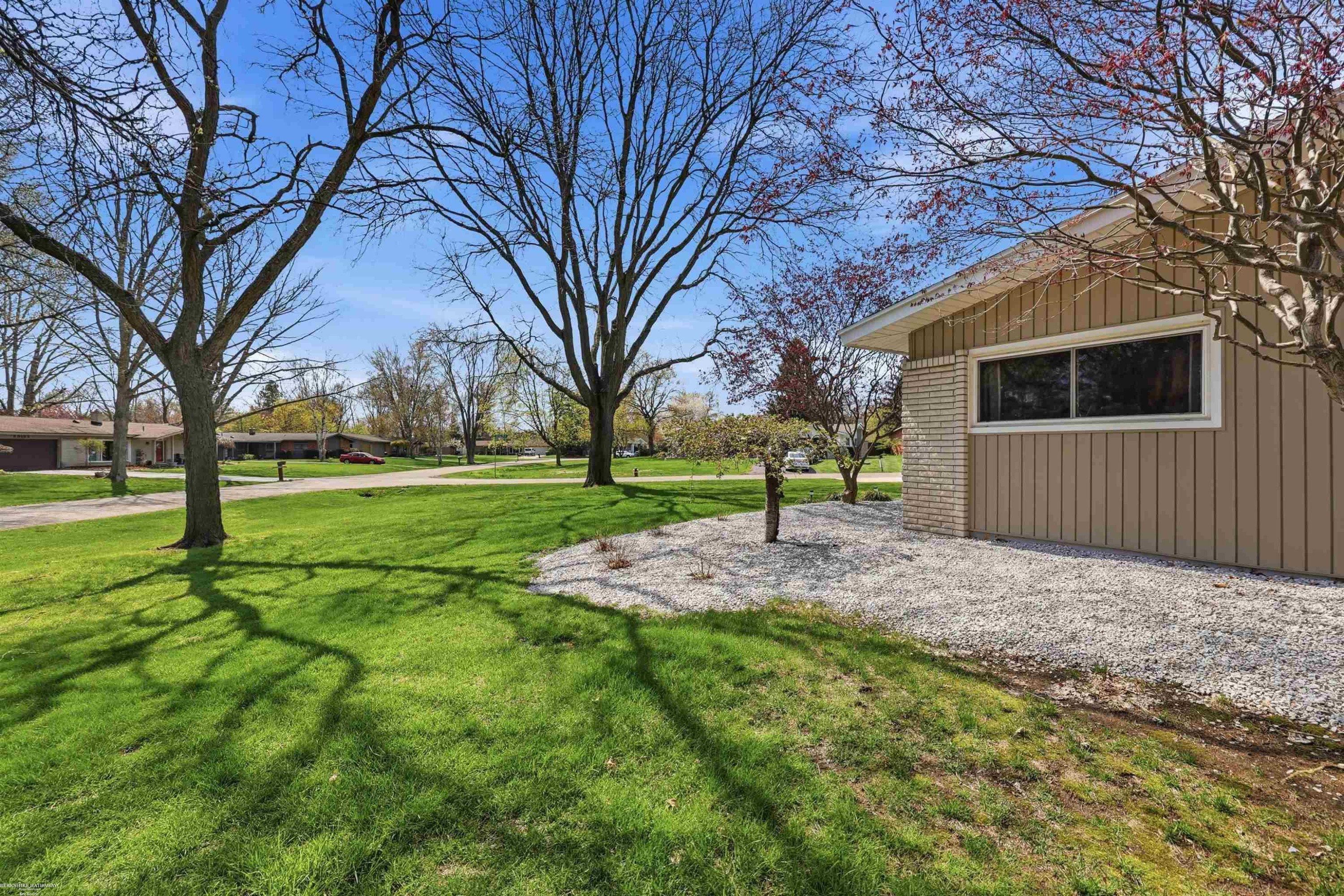 8995 Carriage hill Drive, Shelby Twp, MI 48317 — Photo 43