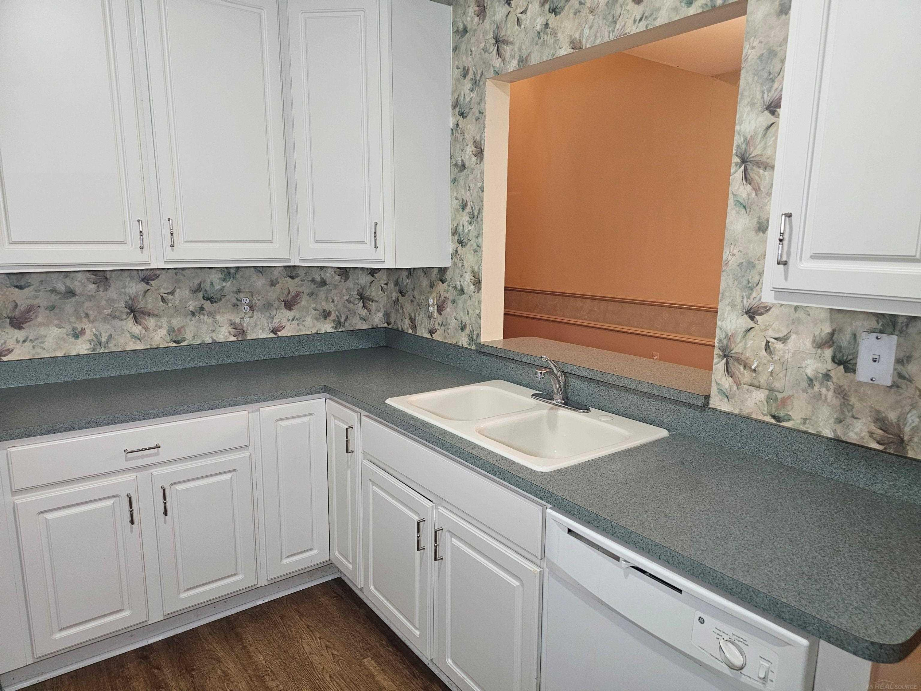 25951 Waterway Drive, MI — Photo 11