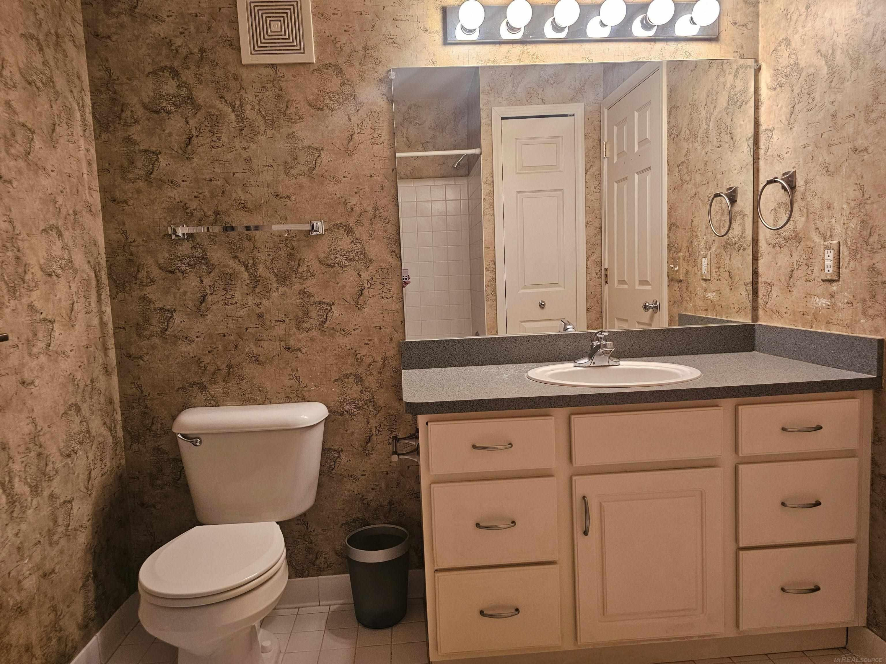 25951 Waterway Drive, MI — Photo 27