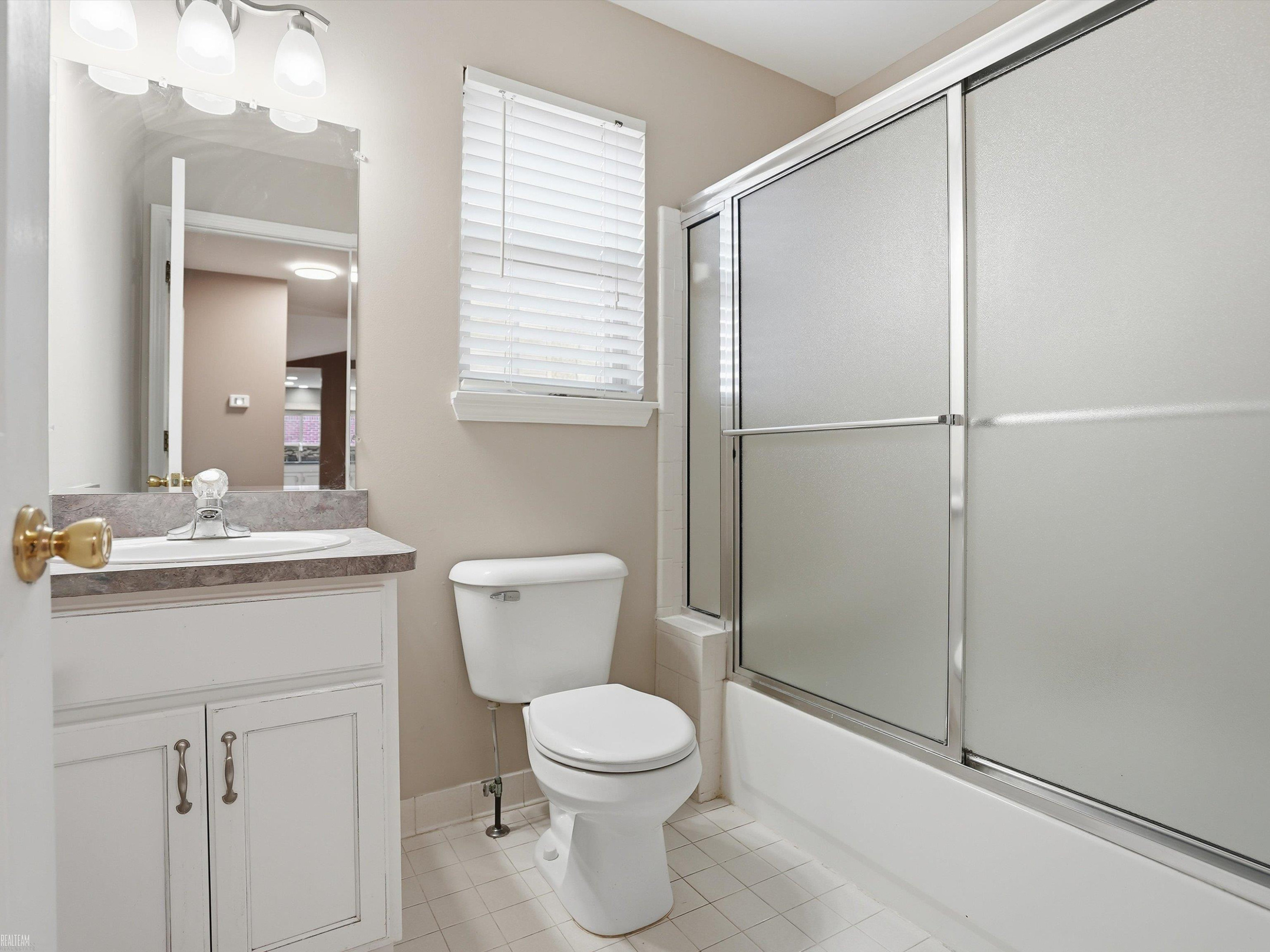 52625 Bree Drive, New Baltimore, MI 48047 — Photo 14