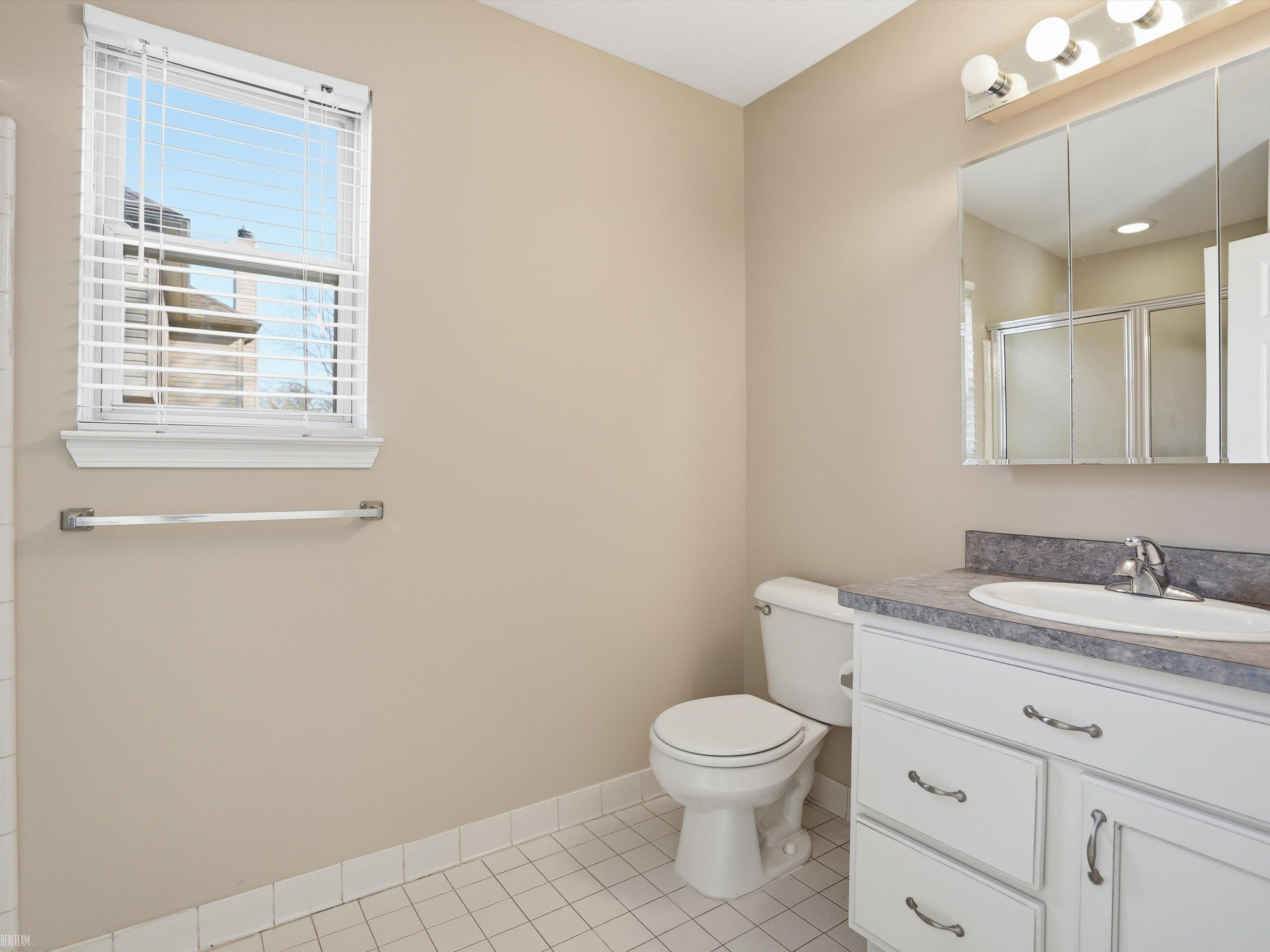 52625 Bree Drive, New Baltimore, MI 48047 — Photo 16