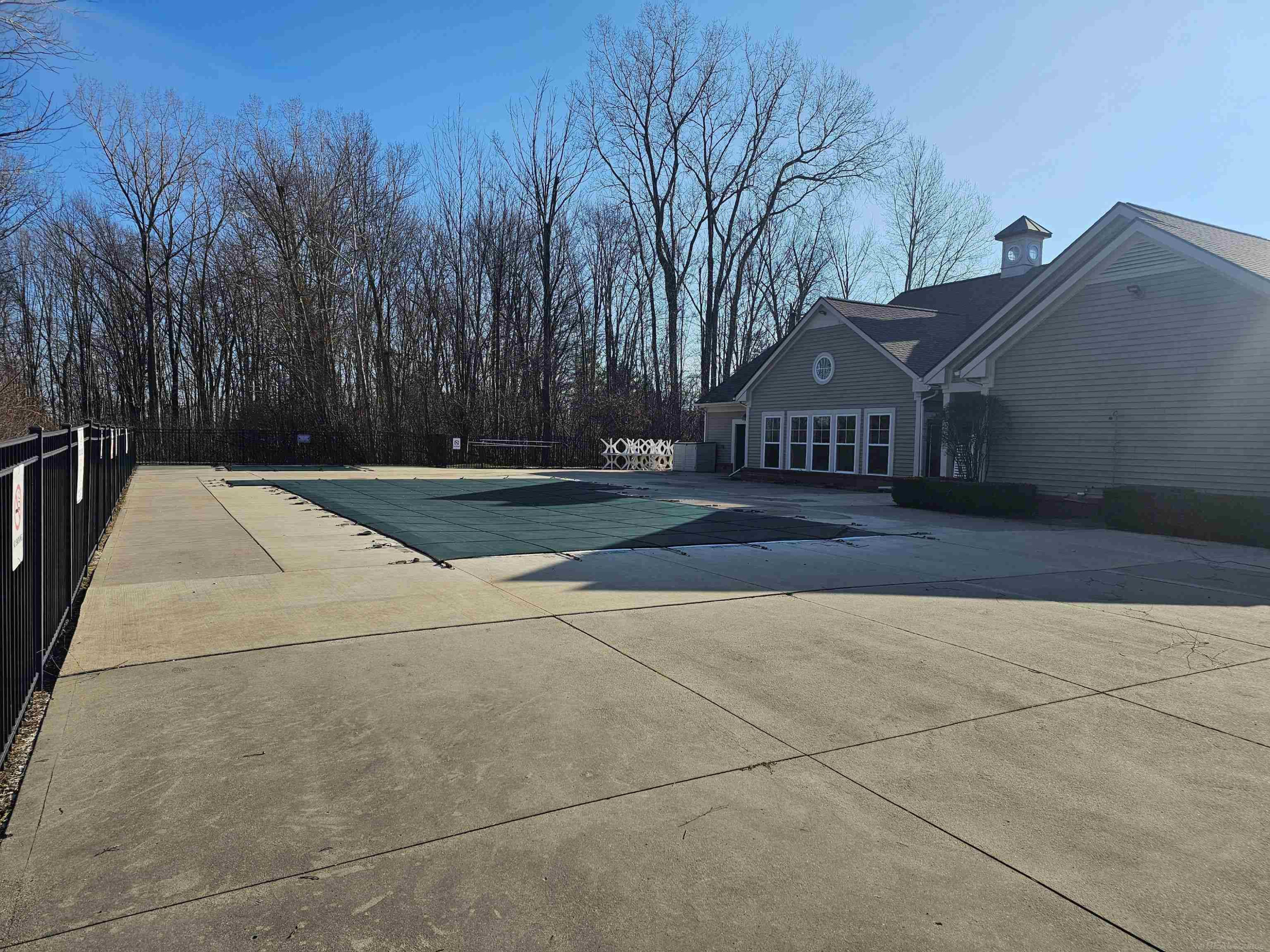 25951 Waterway Drive, MI — Photo 37