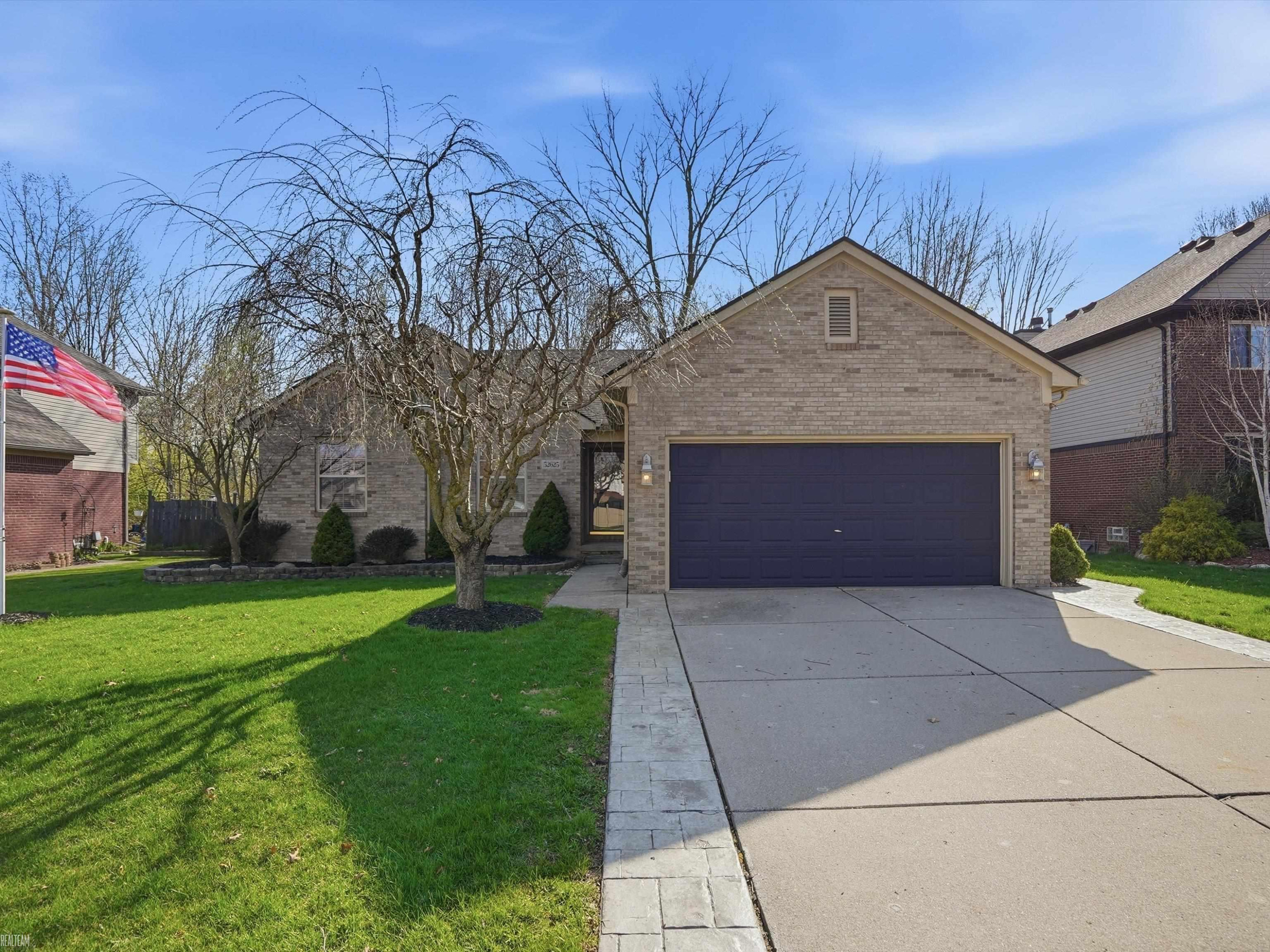 52625 Bree Drive, New Baltimore, MI 48047 — Photo 32