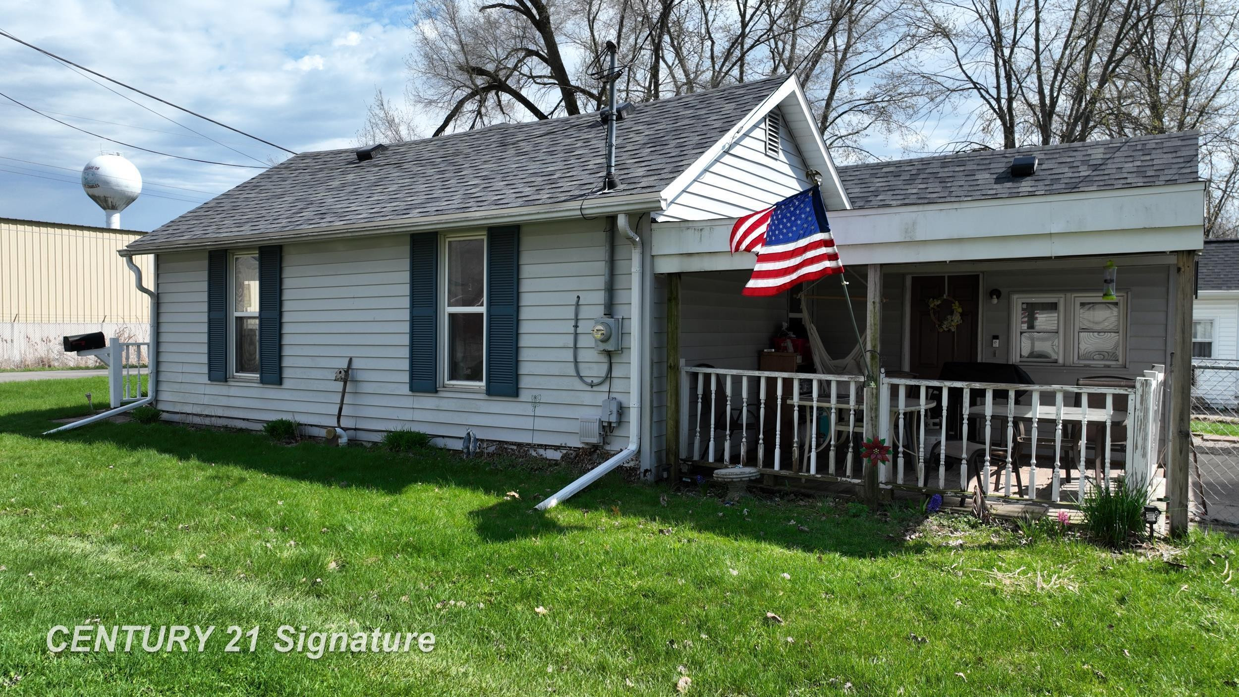 702 Flint Street, Saint Charles, MI 48655 — Photo 5