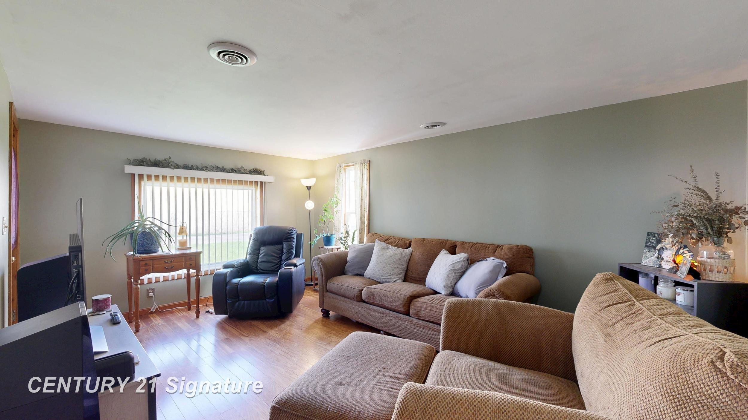 702 Flint Street, Saint Charles, MI 48655 — Photo 16