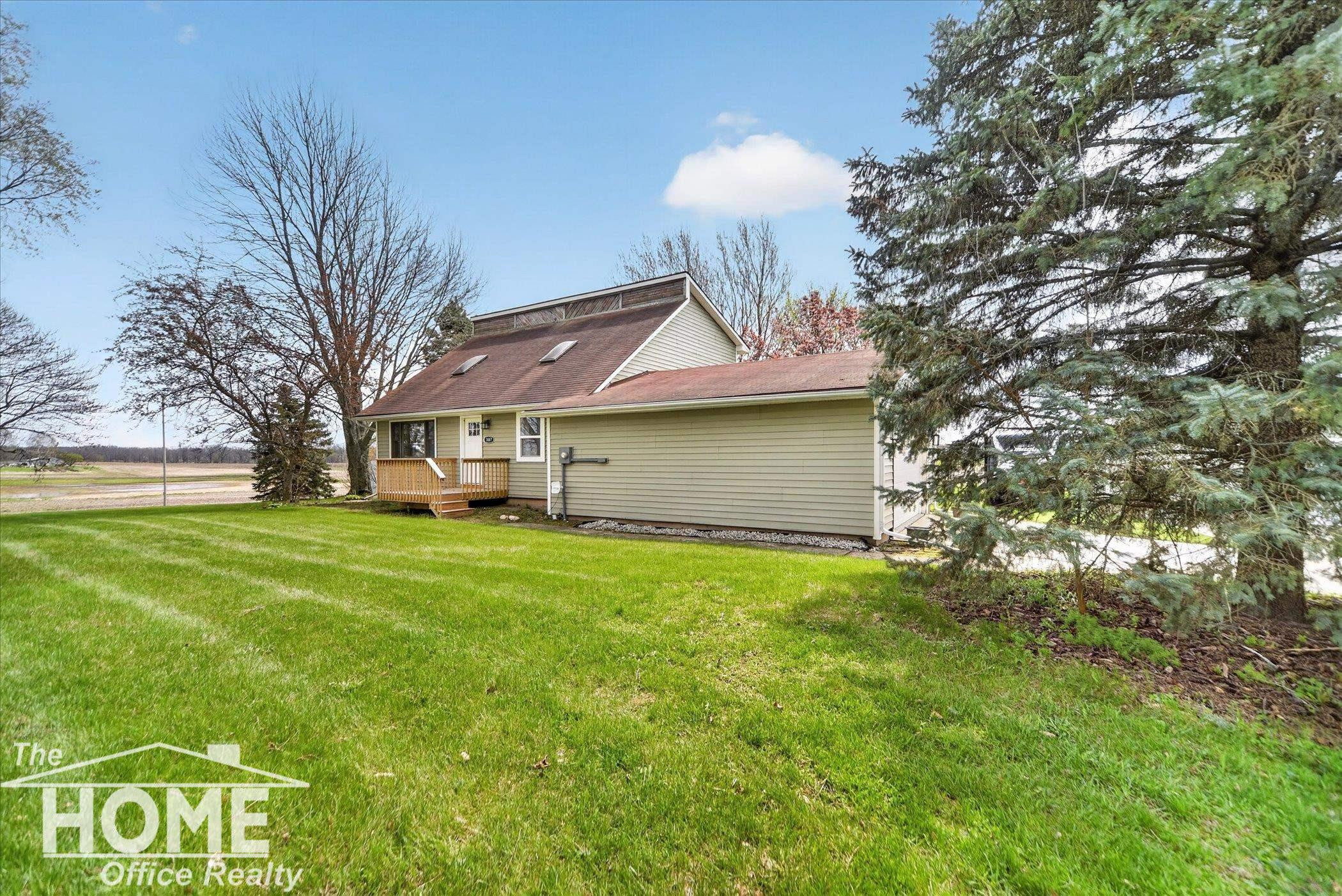 3887 W Brewer Road, Owosso, MI 48867 — Photo 32