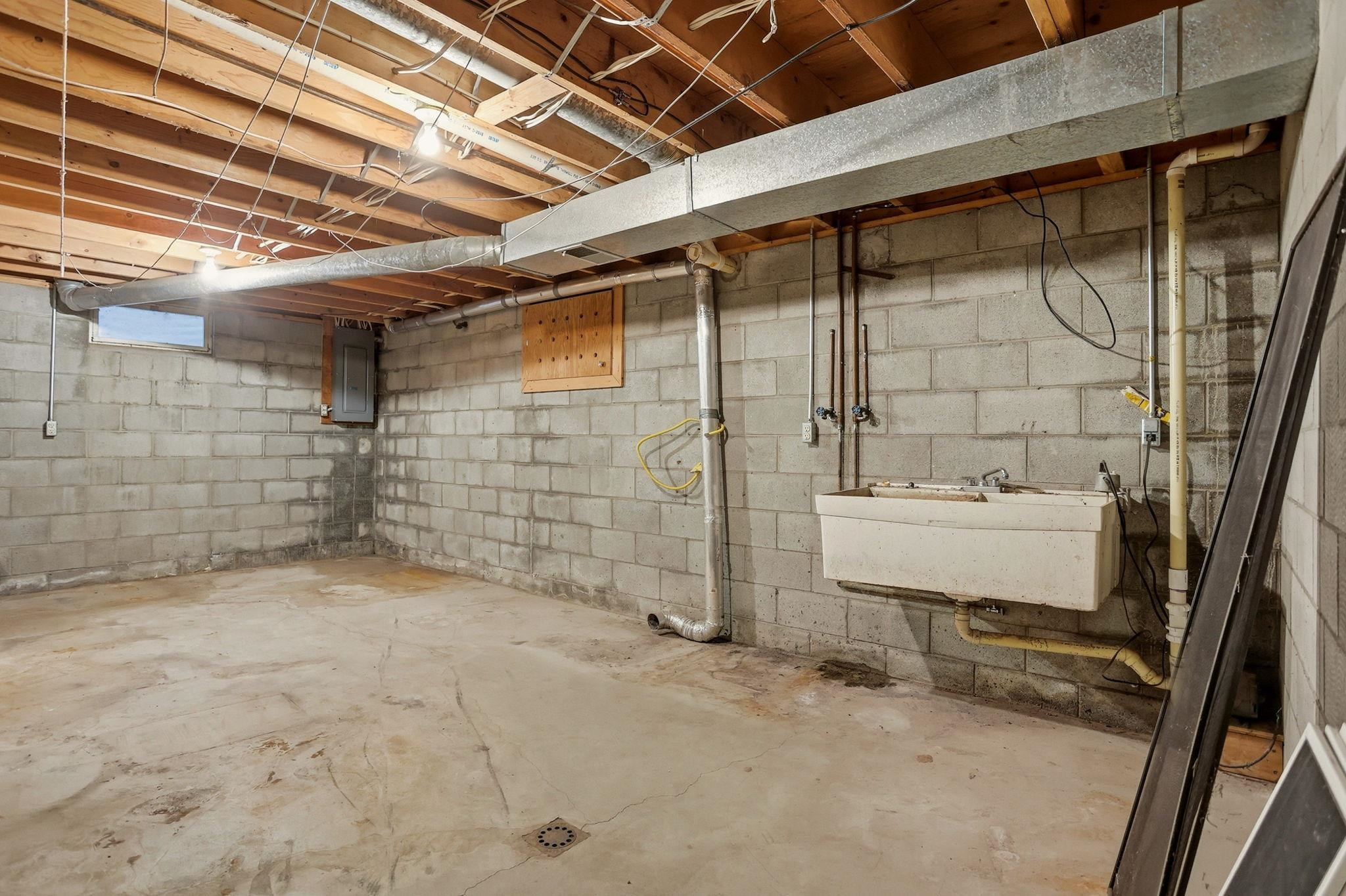 6210 W Tuscola Road, Frankenmuth, MI 48734 — Photo 43