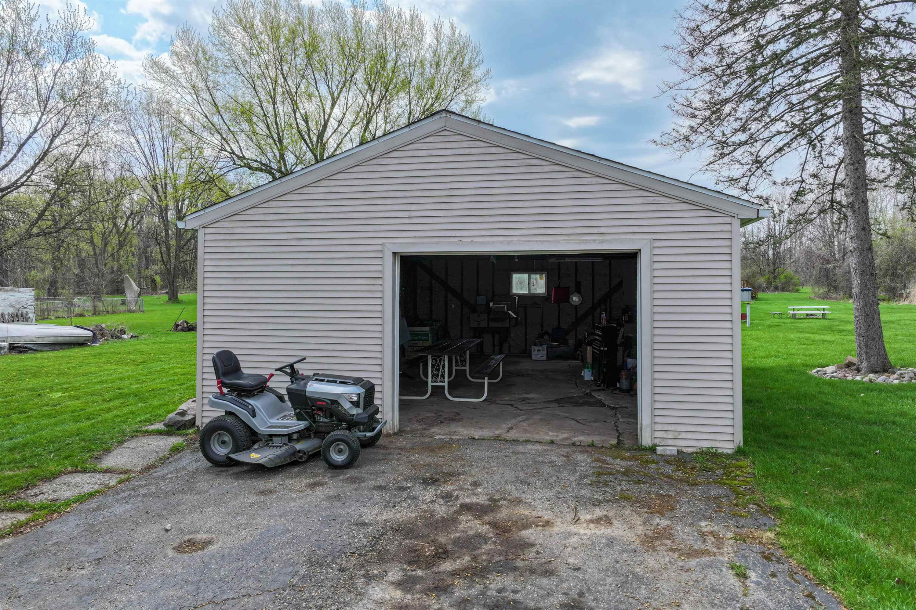 7208 Kessling Street, Davison, MI 48423 — Photo 31