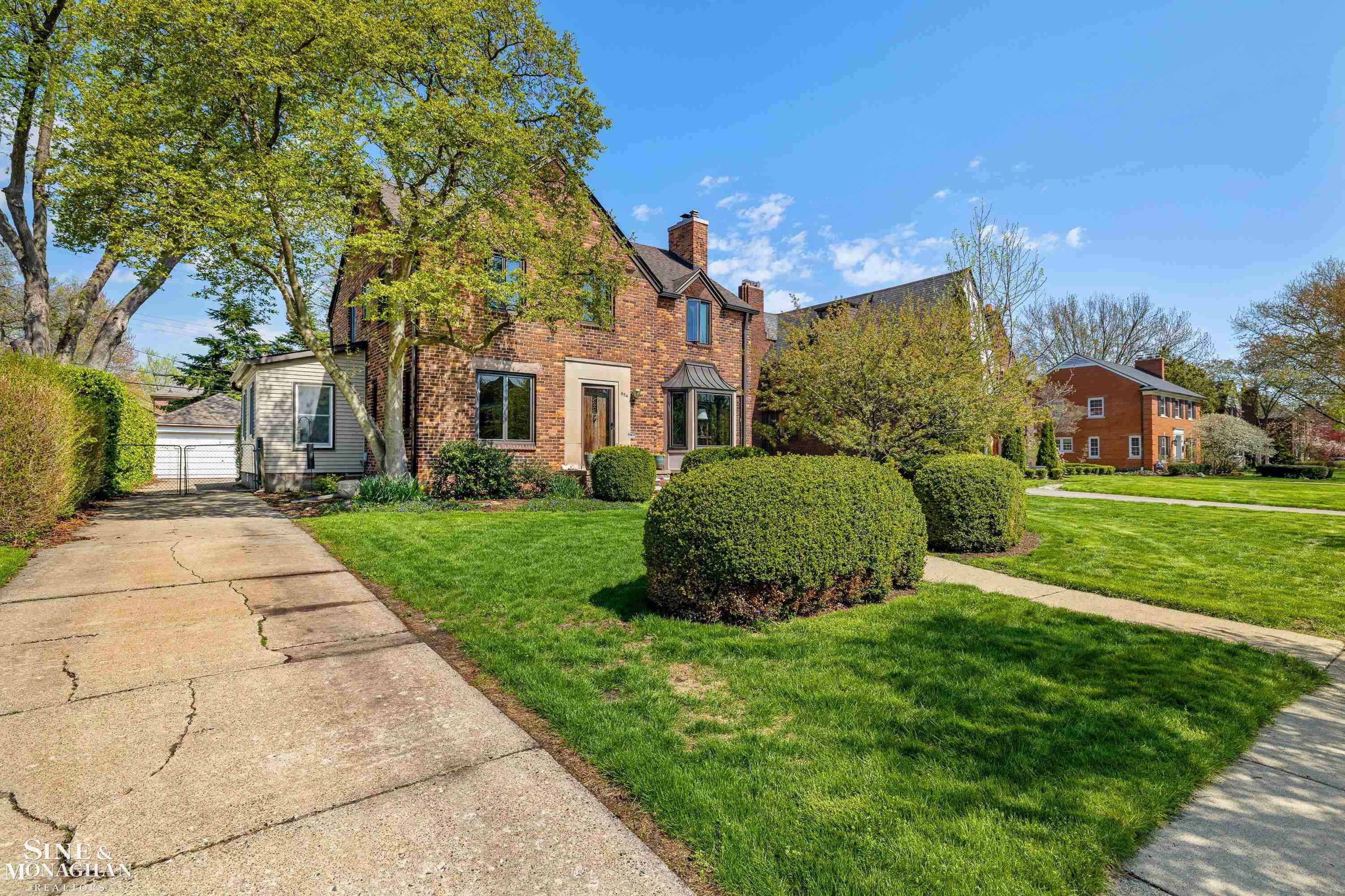 854 Pemberton Road, Grosse Pointe Park, MI 48230 — Photo 2