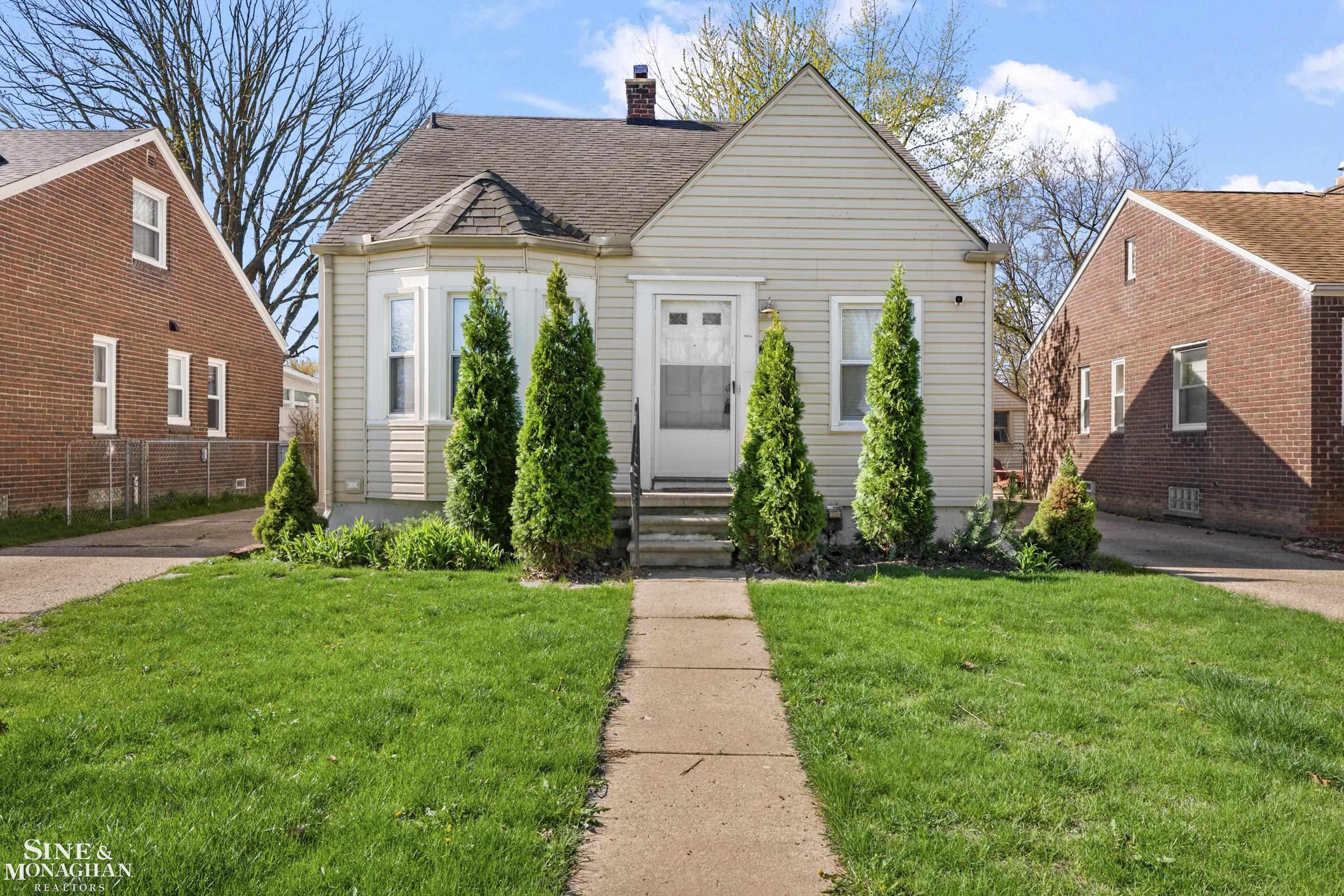 21734 Colony Street, Saint Clair Shores, MI 48080 — front exterior