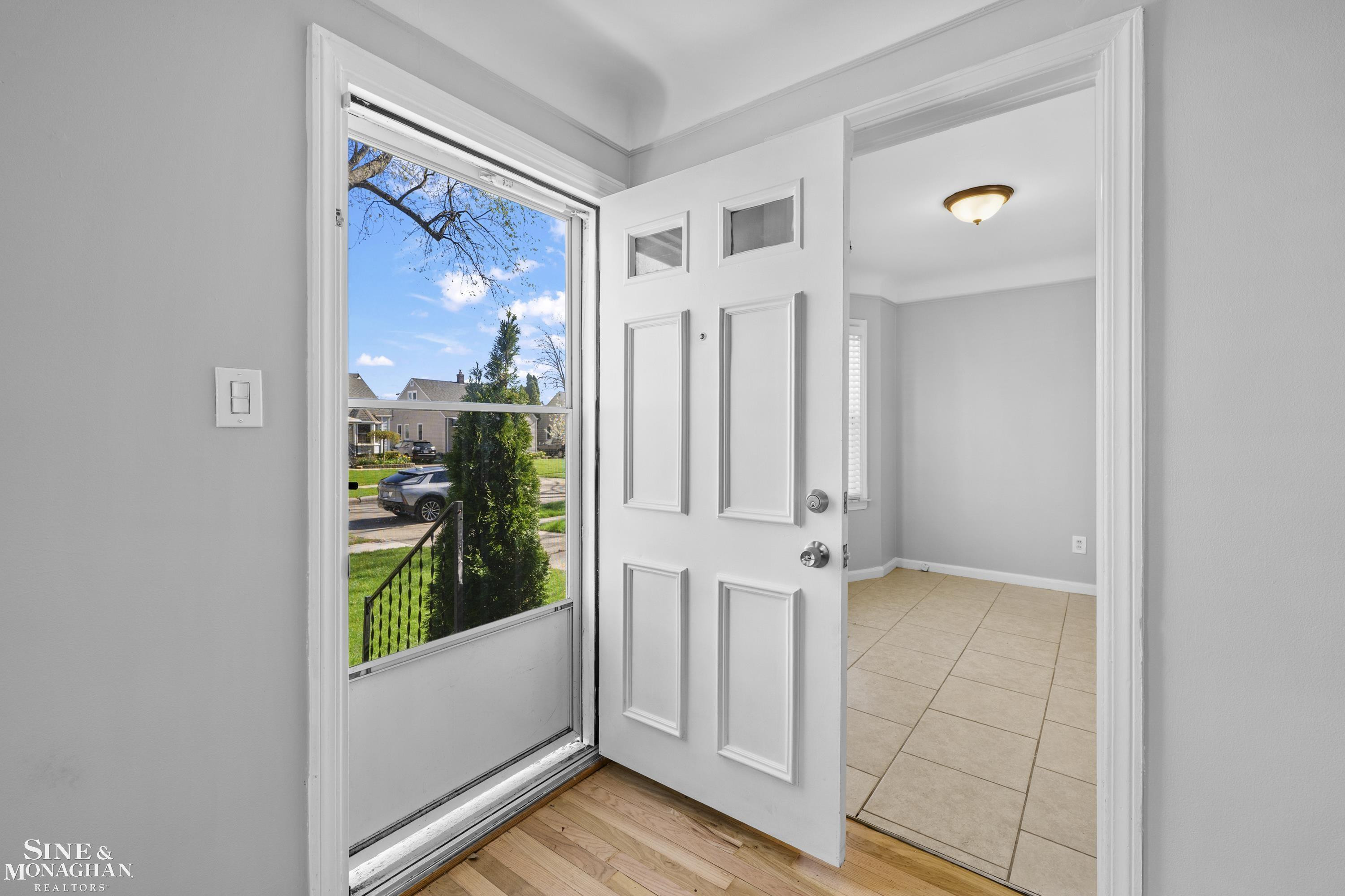 21734 Colony Street, Saint Clair Shores, MI 48080 — Photo 2