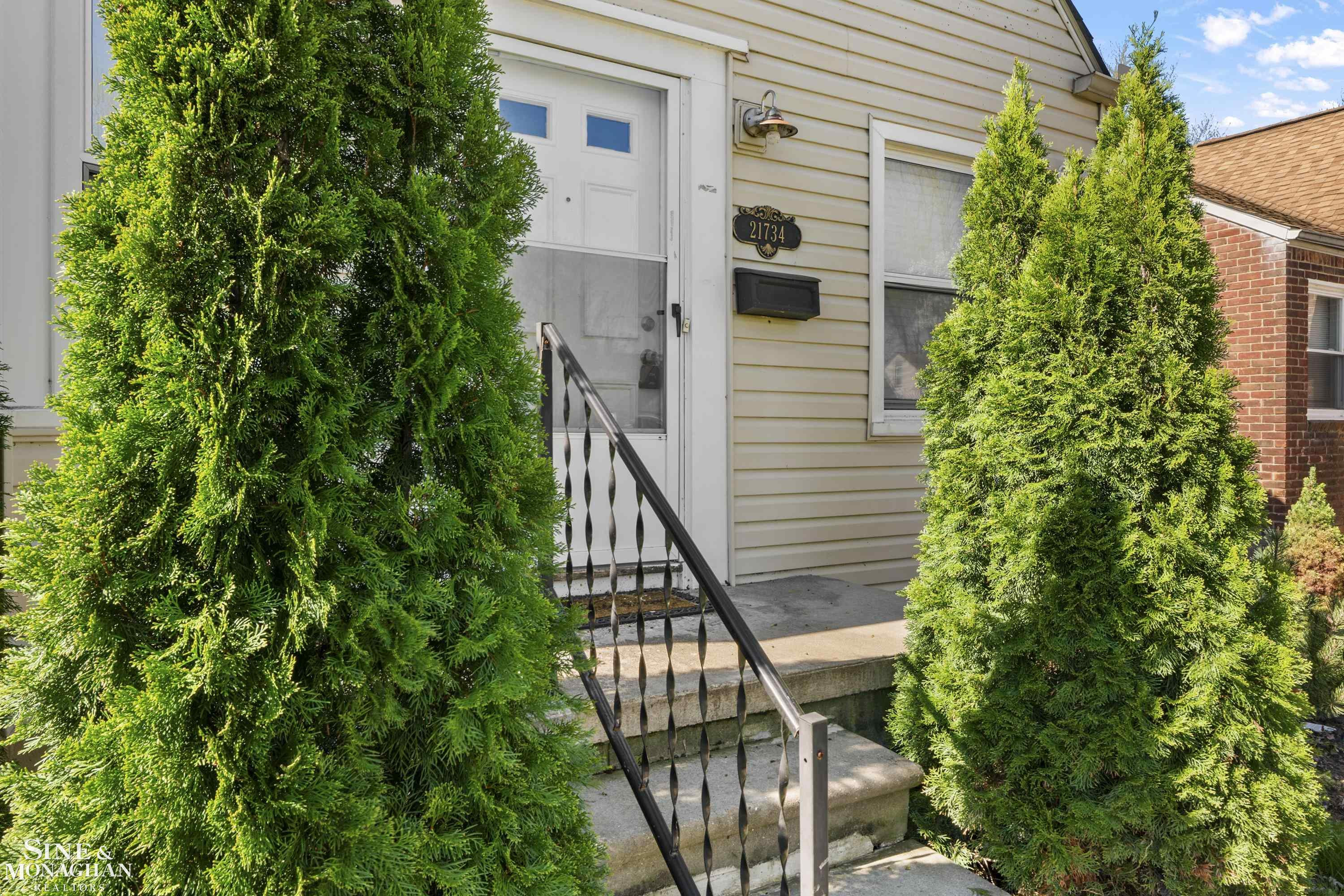 21734 Colony Street, Saint Clair Shores, MI 48080 — Photo 24