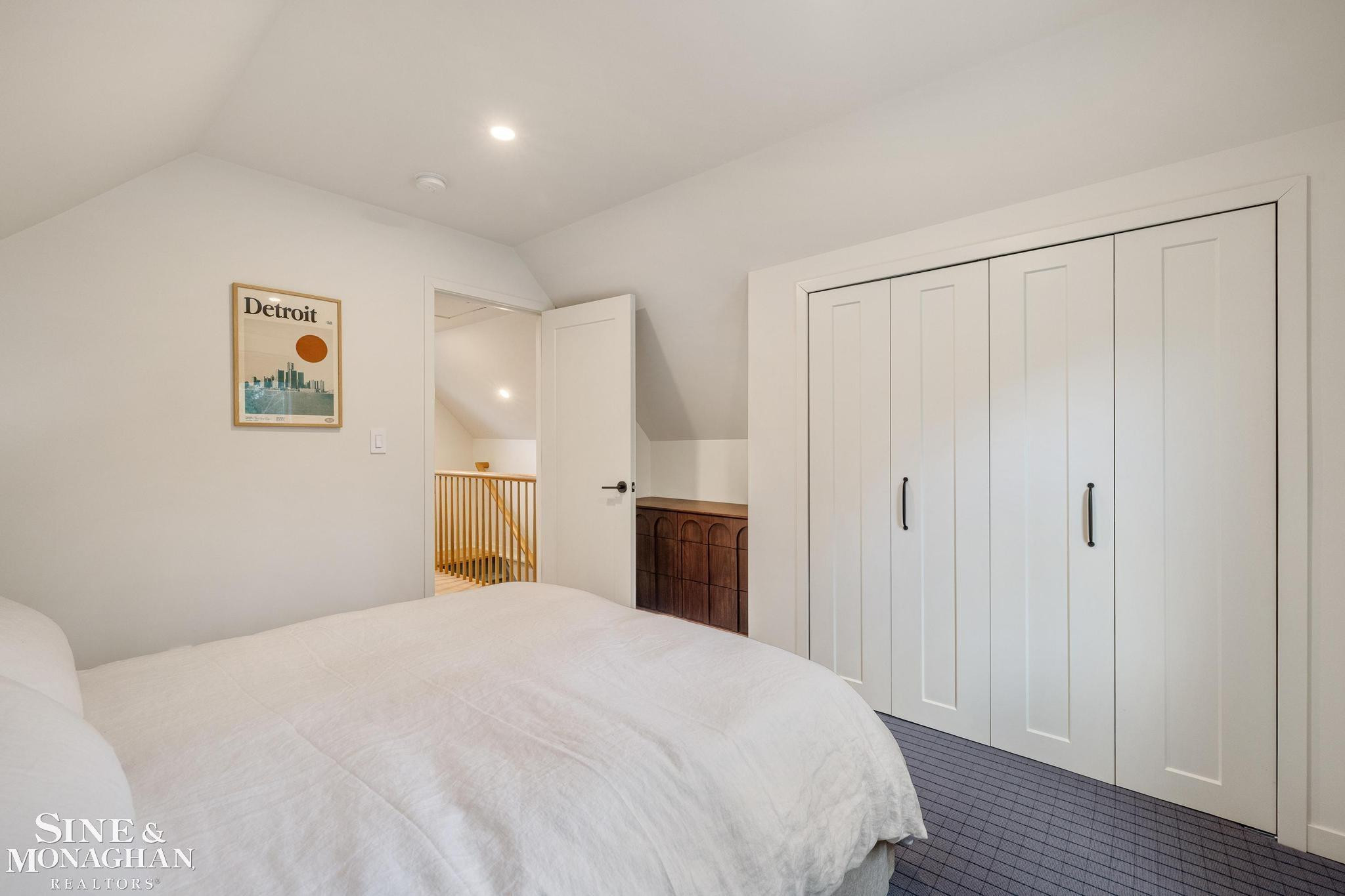 319 Beaupre Lane, Grosse Pointe Farms, MI 48236 — Photo 33