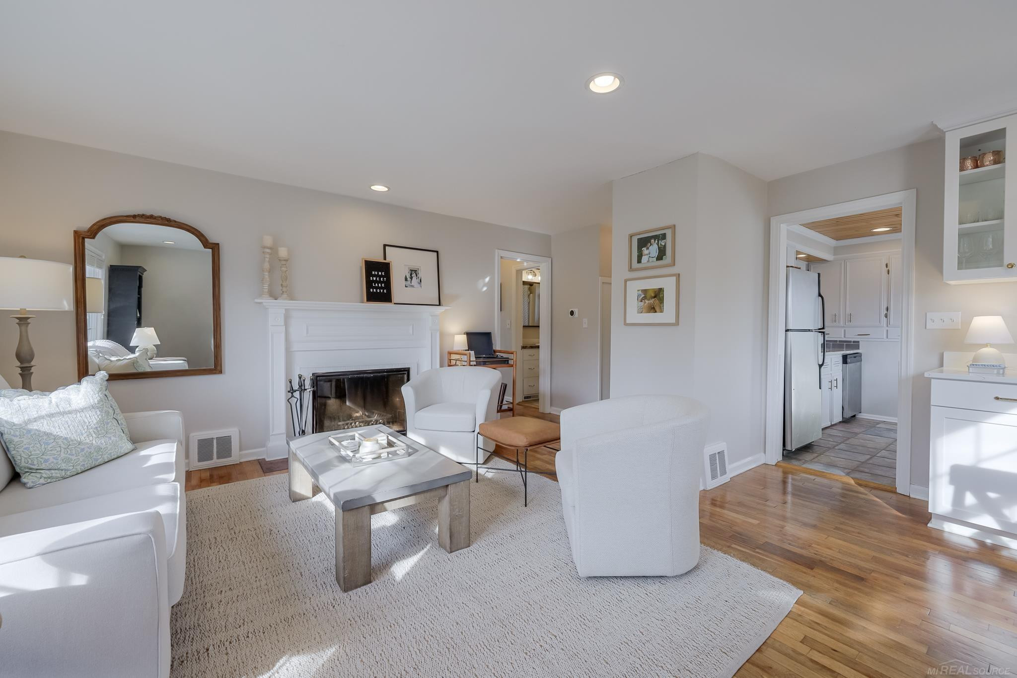 1155 Lake Grove Avenue, Grand Rapids, MI 49506 — Photo 9