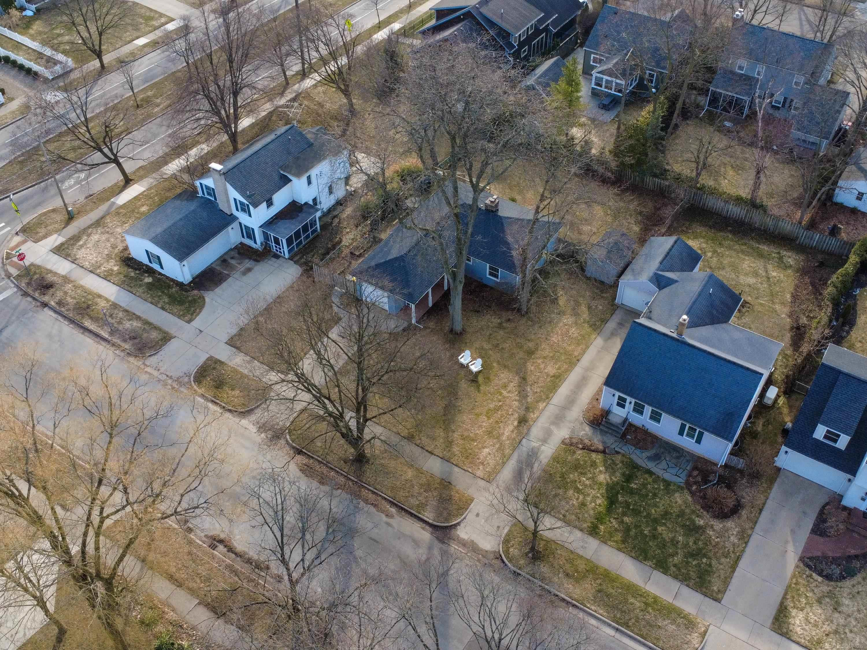 1155 Lake Grove Avenue, Grand Rapids, MI 49506 — Photo 39