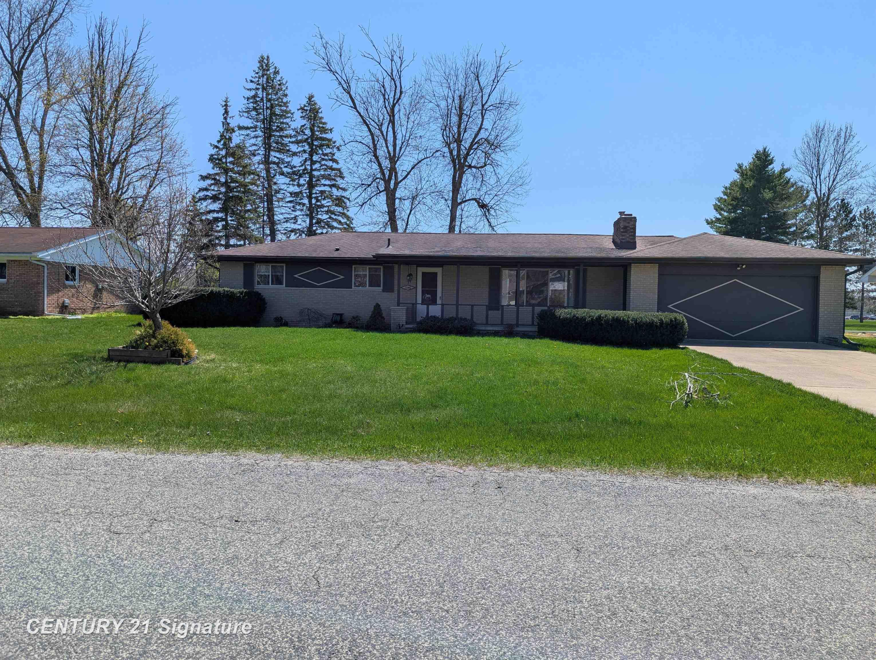 1040 Wheelock Street, Freeland, MI 48623 — Photo 2