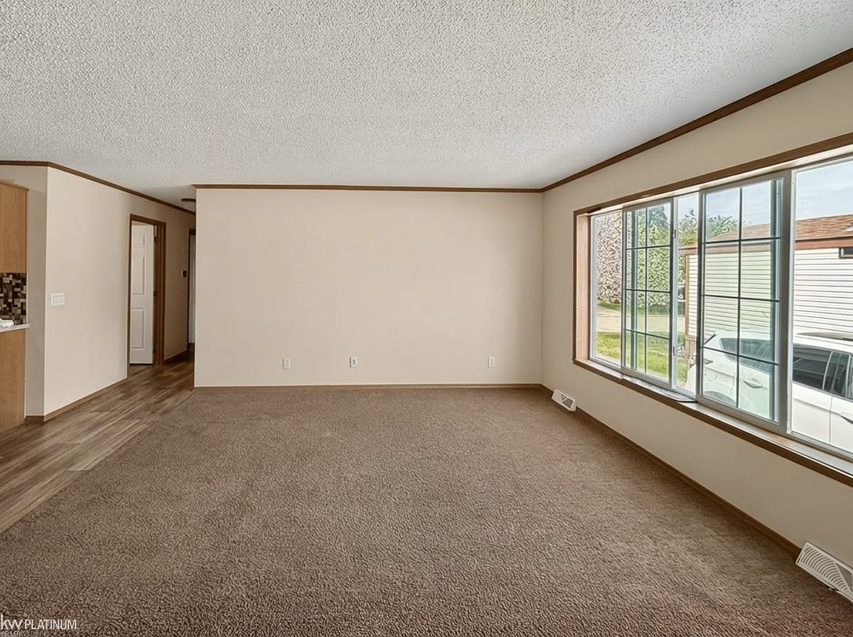 49982 Pennbrook Court, Shelby Twp, MI 48317 — Photo 5