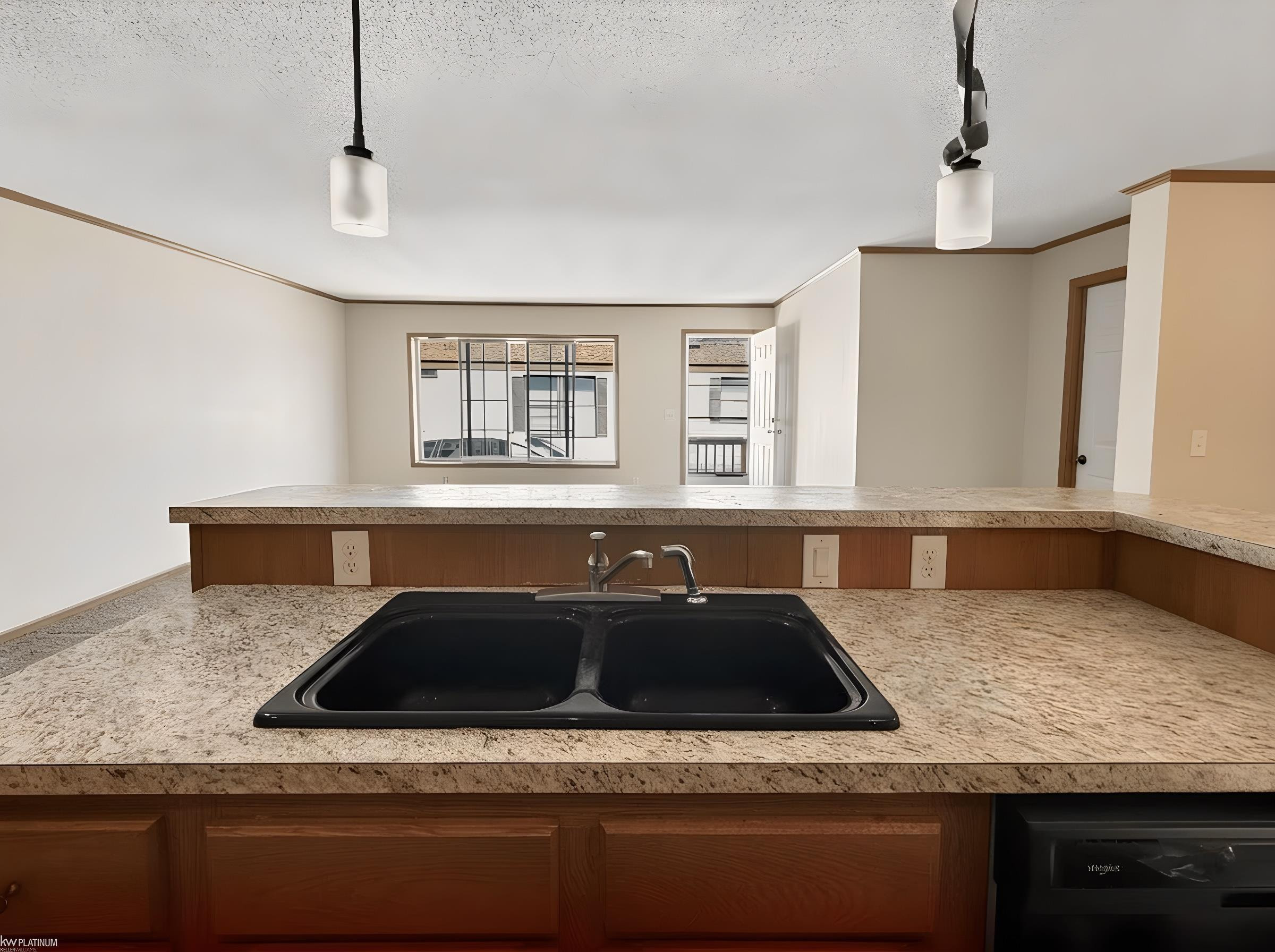 49982 Pennbrook Court, Shelby Twp, MI 48317 — Photo 10