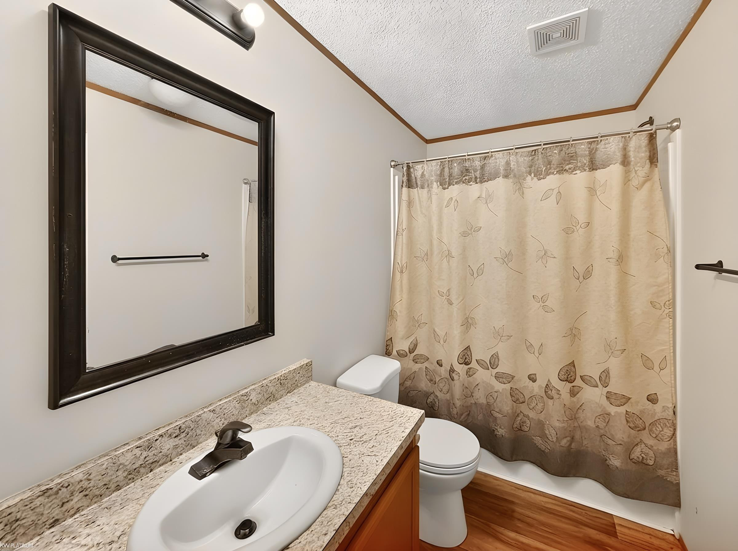 49982 Pennbrook Court, Shelby Twp, MI 48317 — Photo 23