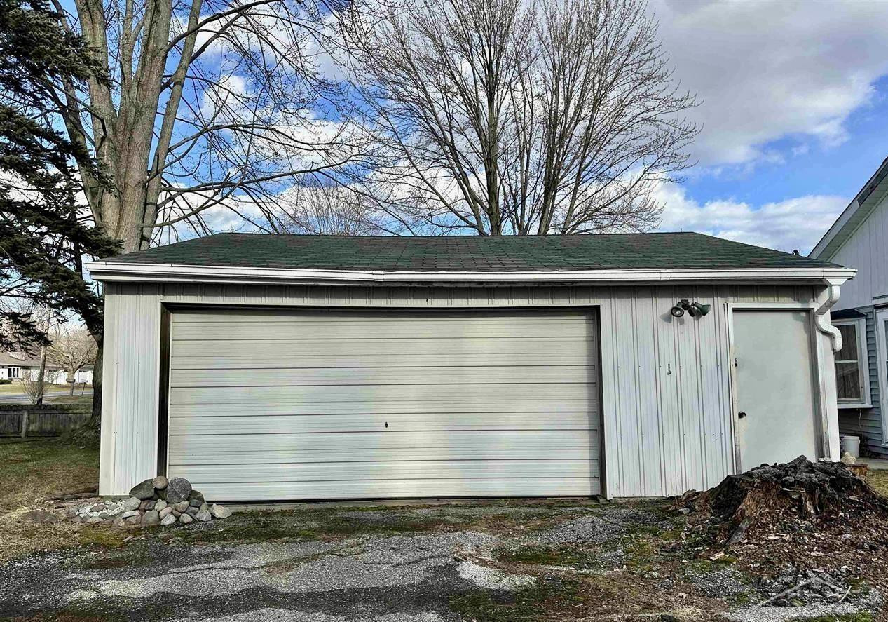 4654 King Road, Saginaw, MI 48601 — Photo 5