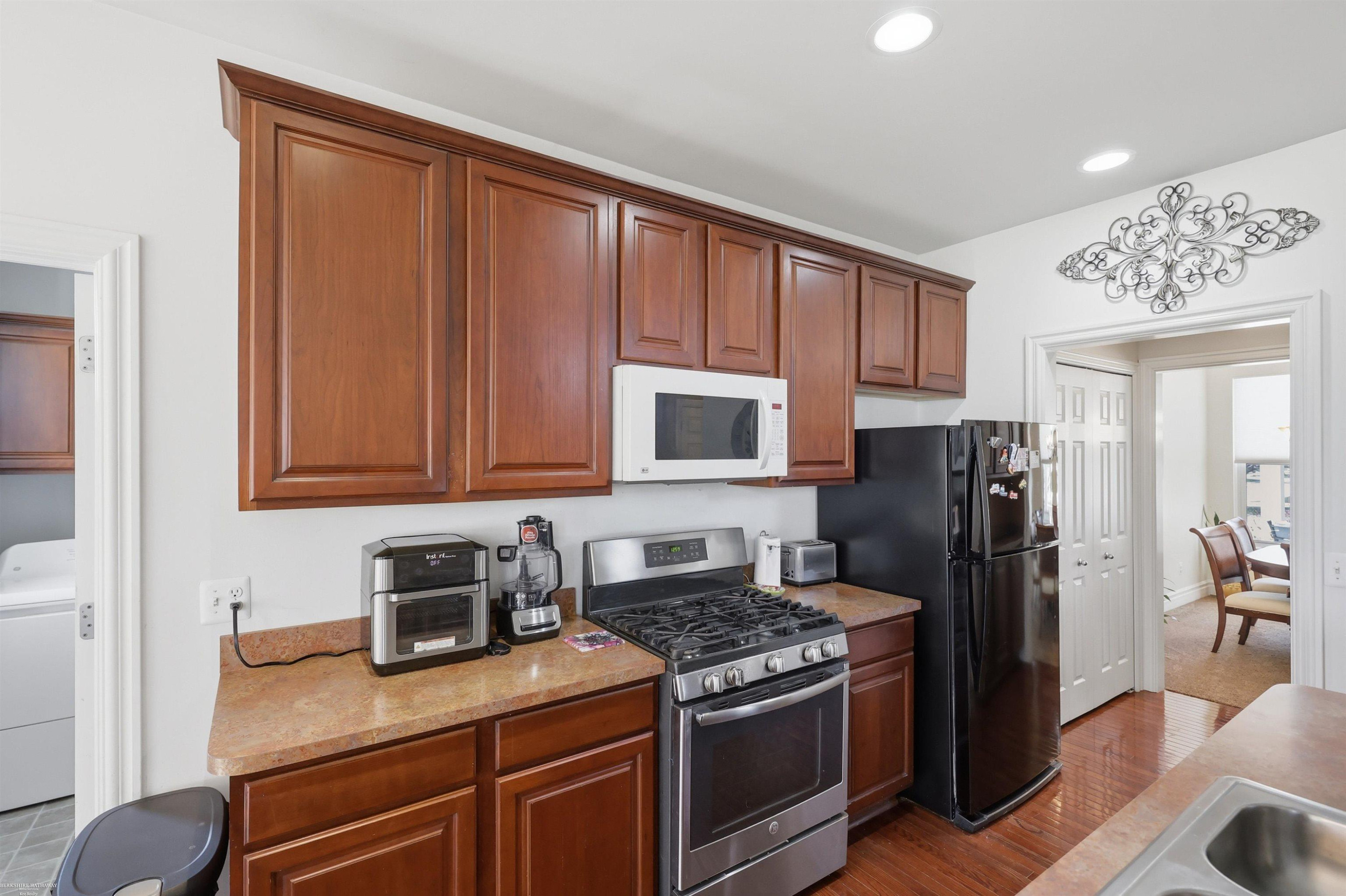 57204 Tanglewood Drive, New Haven, MI 48048 — Photo 16