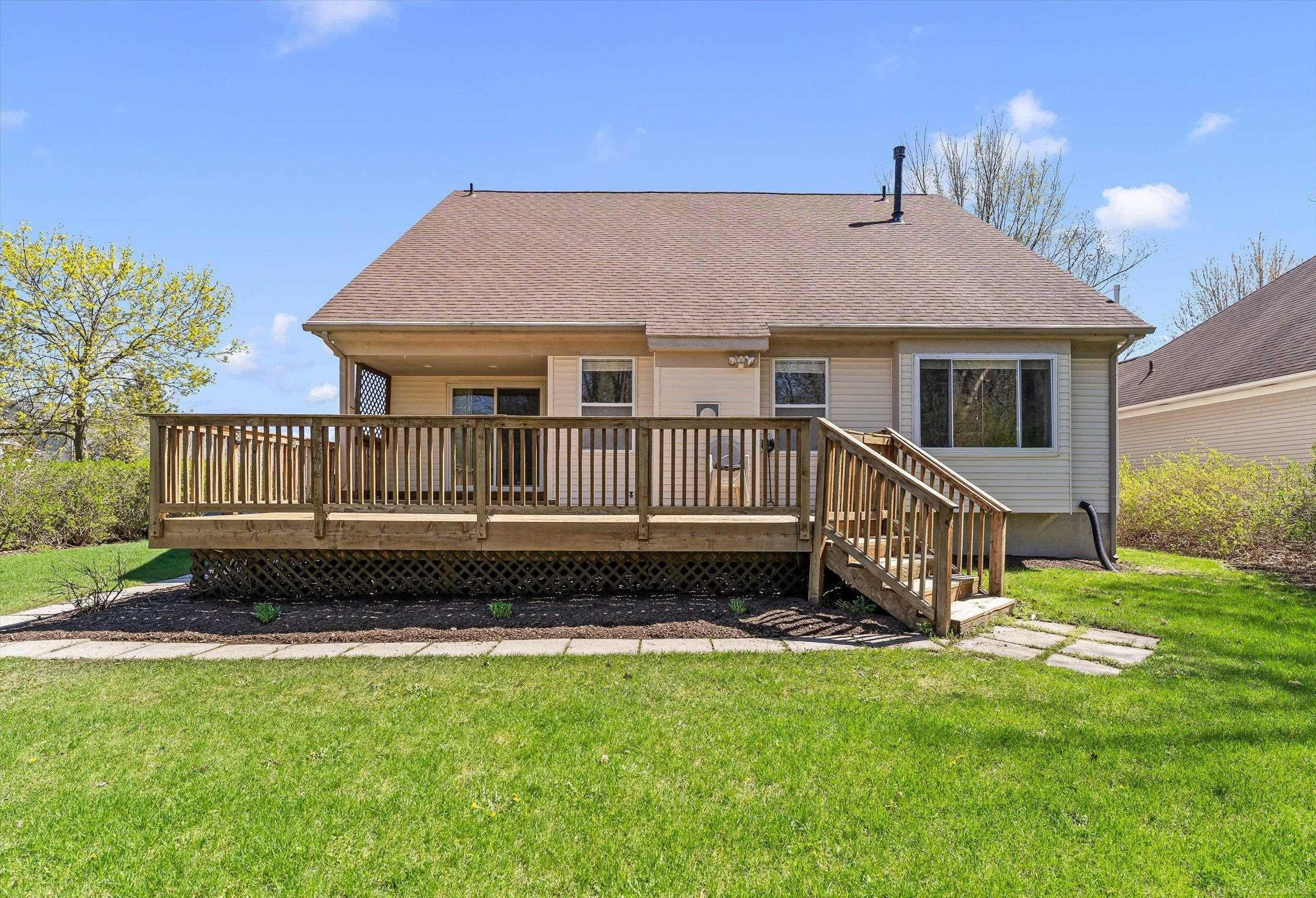 485 Cherry Grove Lane, MI 48390 — Photo 24