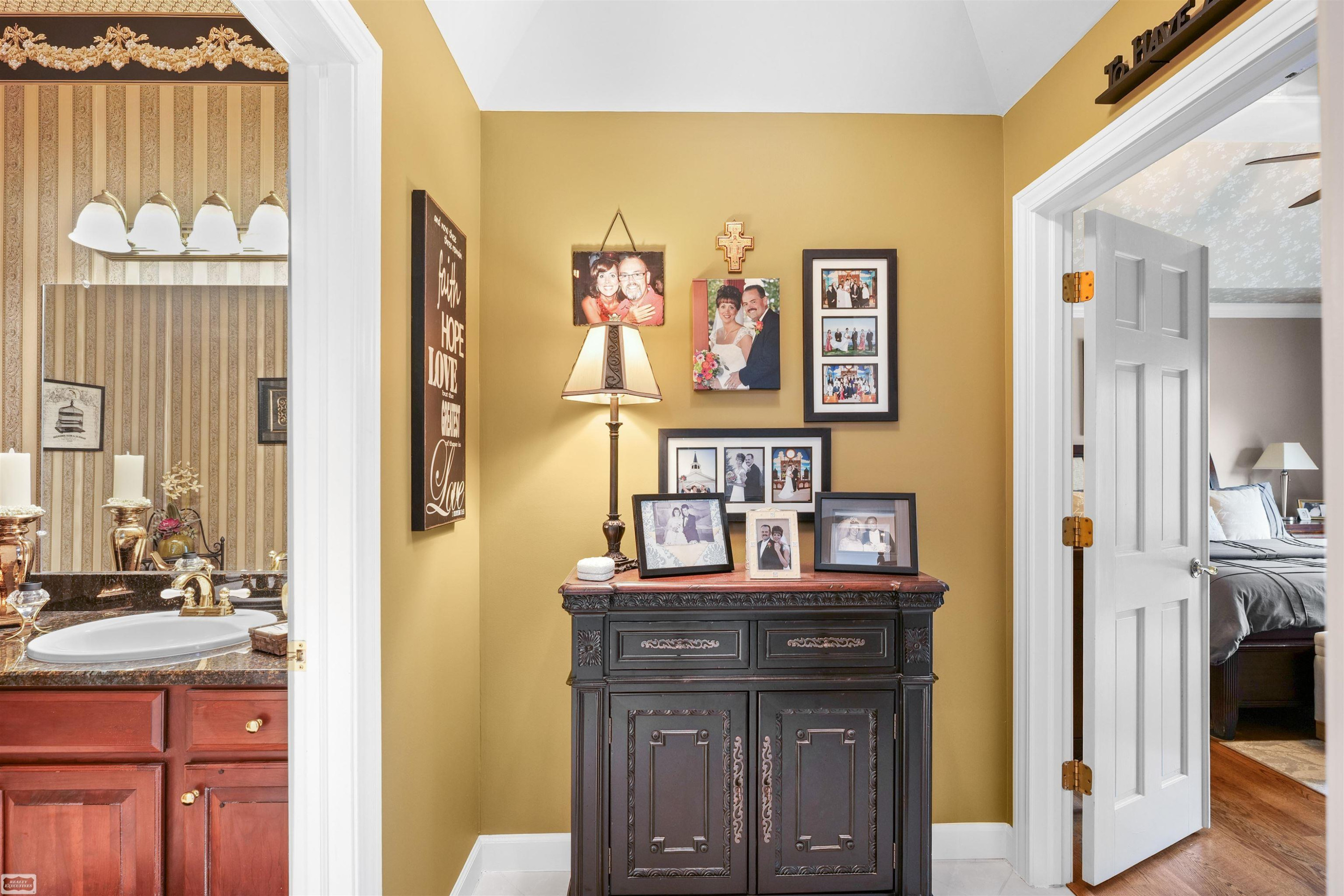 20316 Huron Dr. Drive, Clinton Twp, MI 48038 — Photo 19